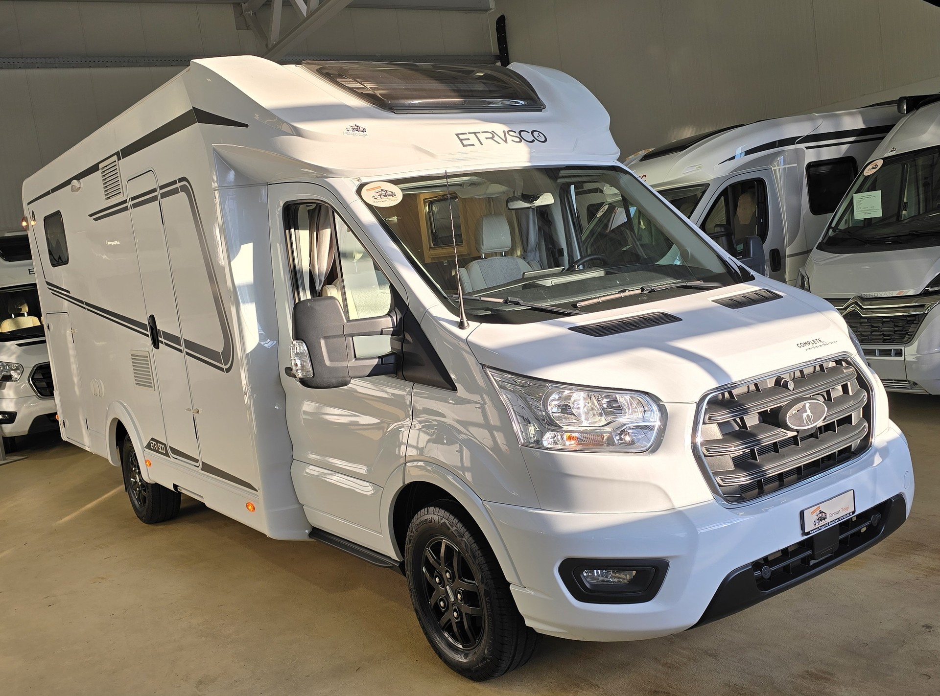 ETRUSCO T 7.3 SCF "Type X- Paket" / Ford 2.0EcoBlue 155PS / Automat
