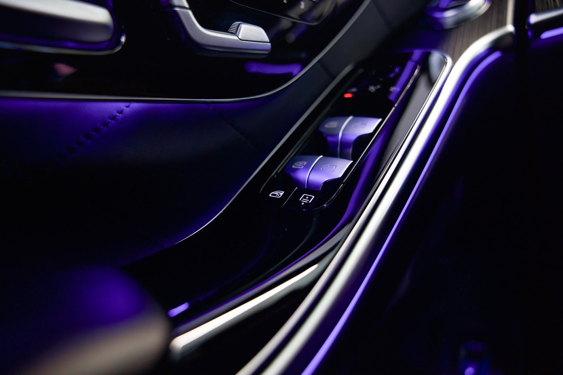 MERCEDES-BENZ S 400 d L AMG Line 9G-Tronic *CH-Fahrzeug* Vollausstattung-image-30