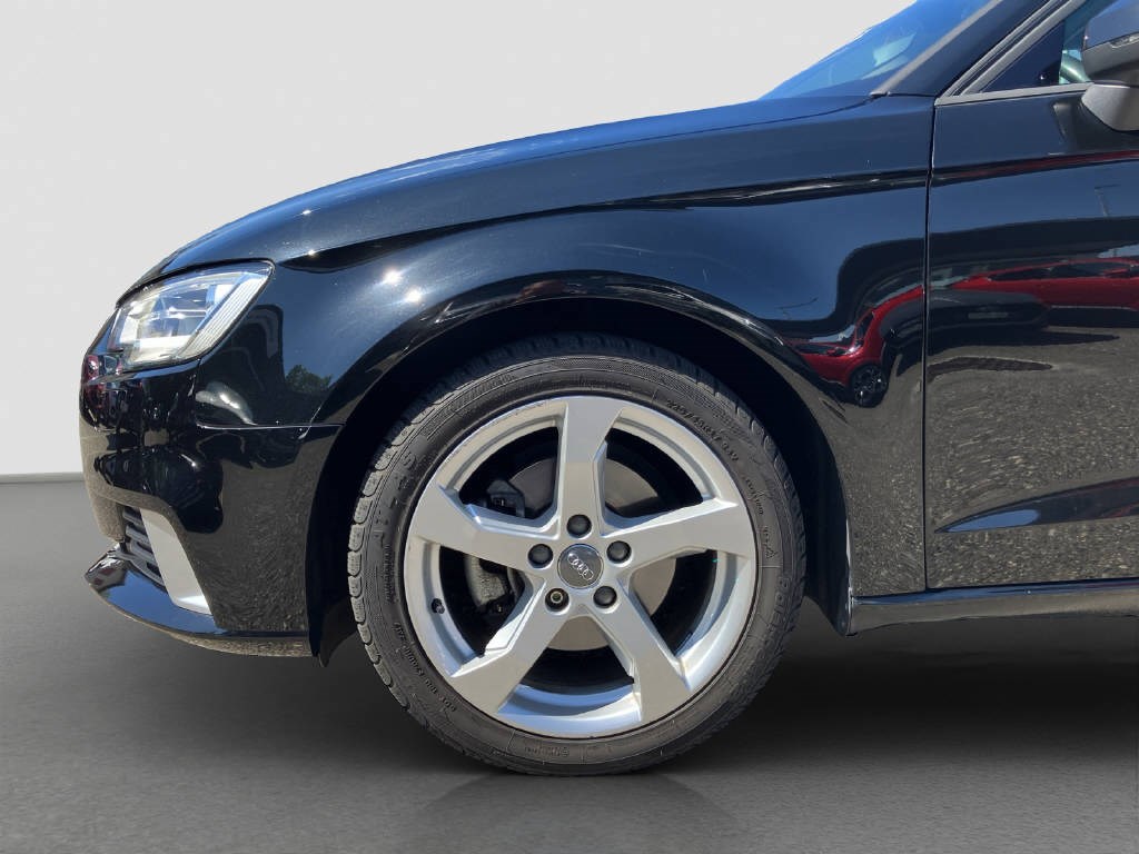 AUDI A3 Sportback 1.6 TDI 110 Sport-image-8