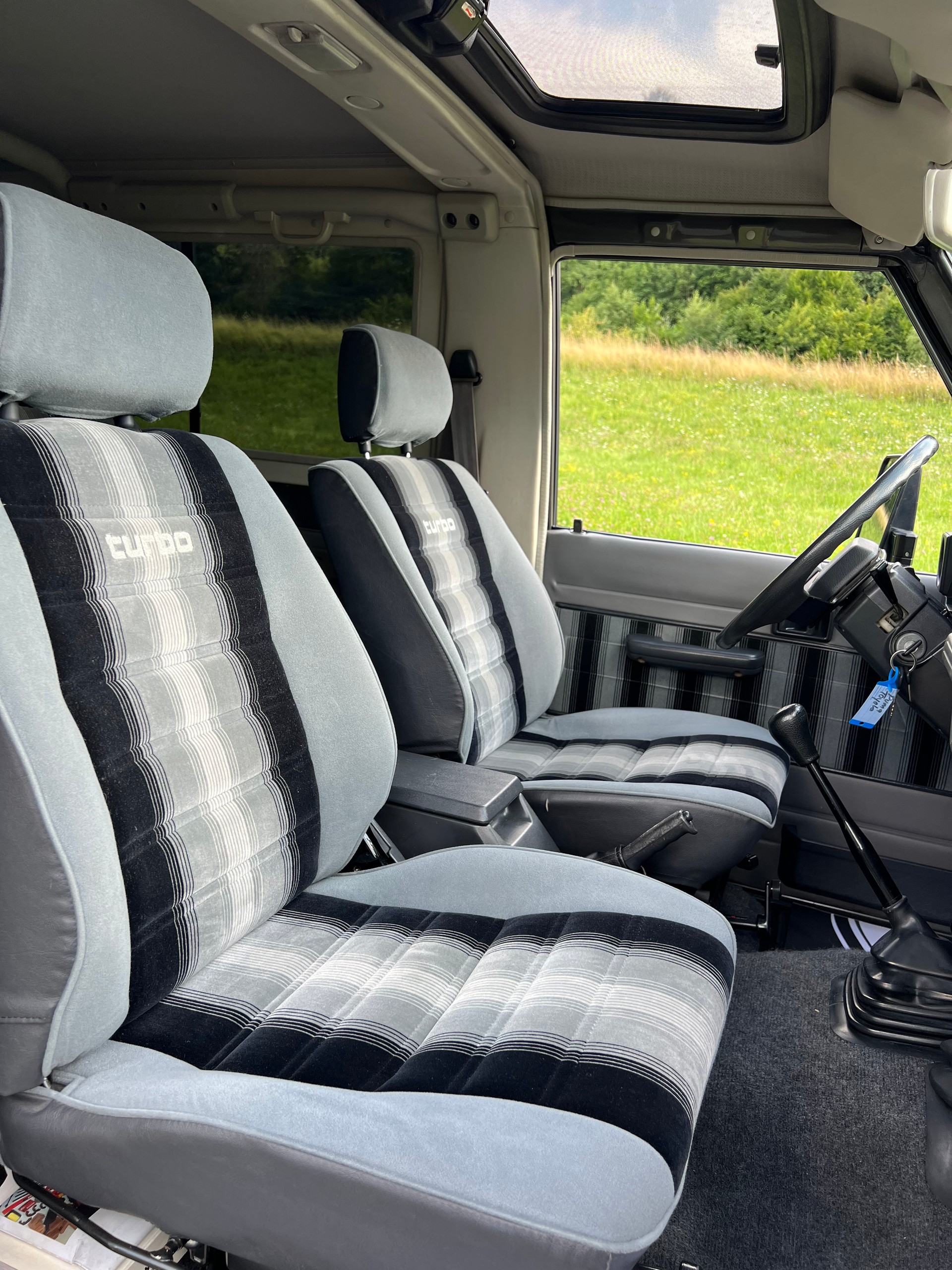 TOYOTA AB MFK 18.7.25 !! "PUMA SONDERMODELL" MIT HARD TOP. GUTER ZUSTAND. VON PRIVAT. VIEL ZUBEHÖR !! SELTEN SO ZU FINDEN !!-showroom-element-3