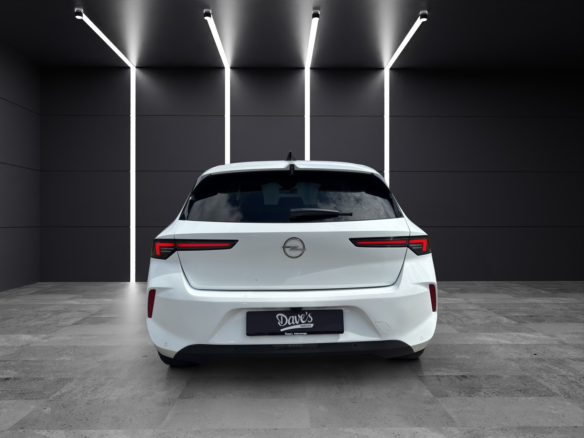 OPEL Astra 1.5 d Swiss Premium A-showroom-element-3