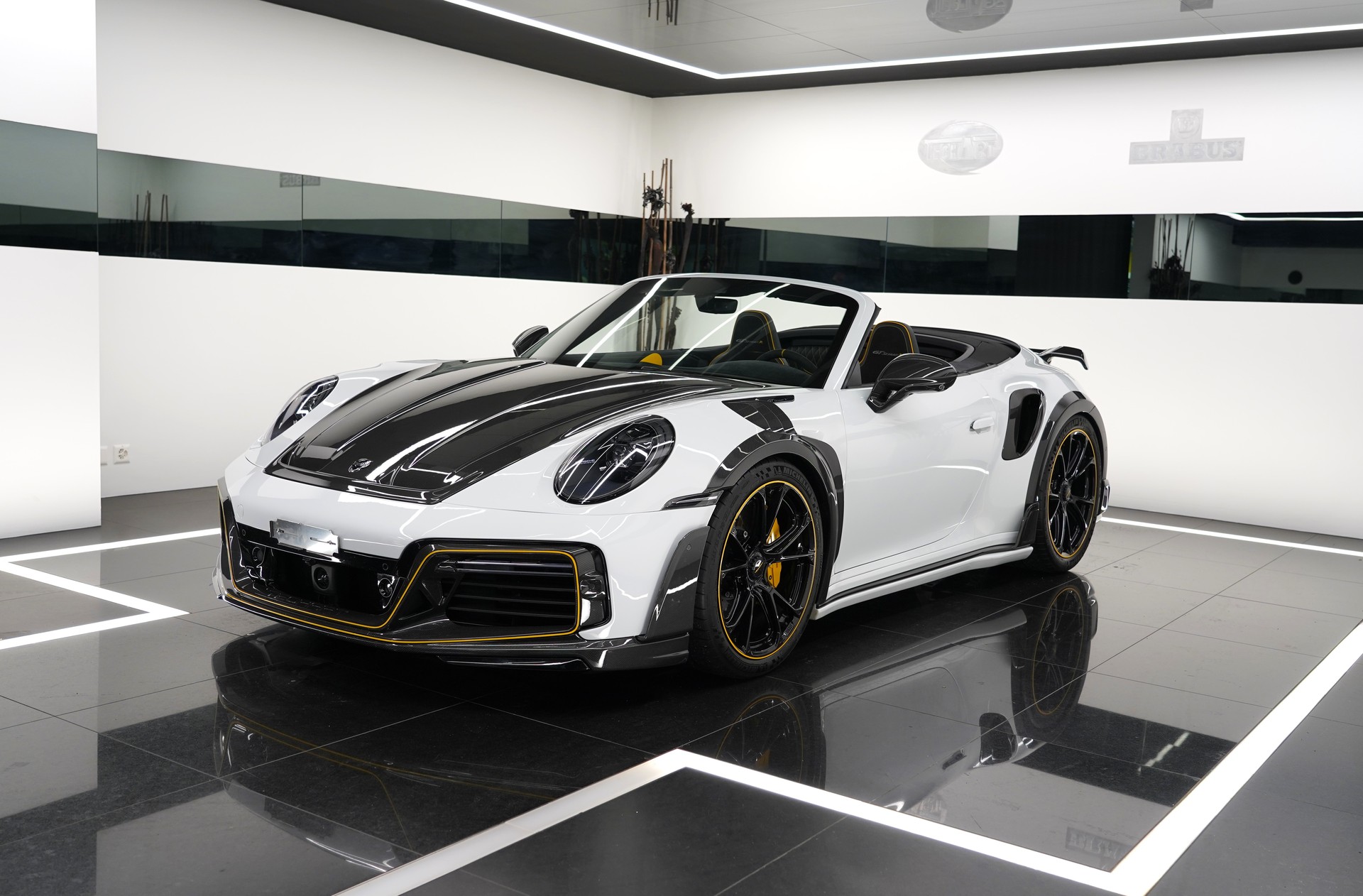 PORSCHE 911 Turbo S Cabriolet