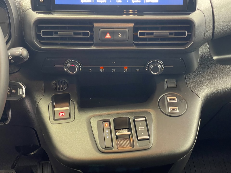 Proace City Van L1 Electric 52 kWh Active