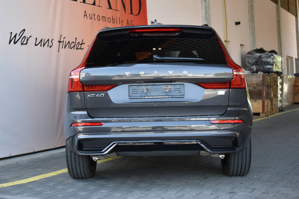 VOLVO XC60 2.0 T6 TE Ultimate Dark eAWD-image-2