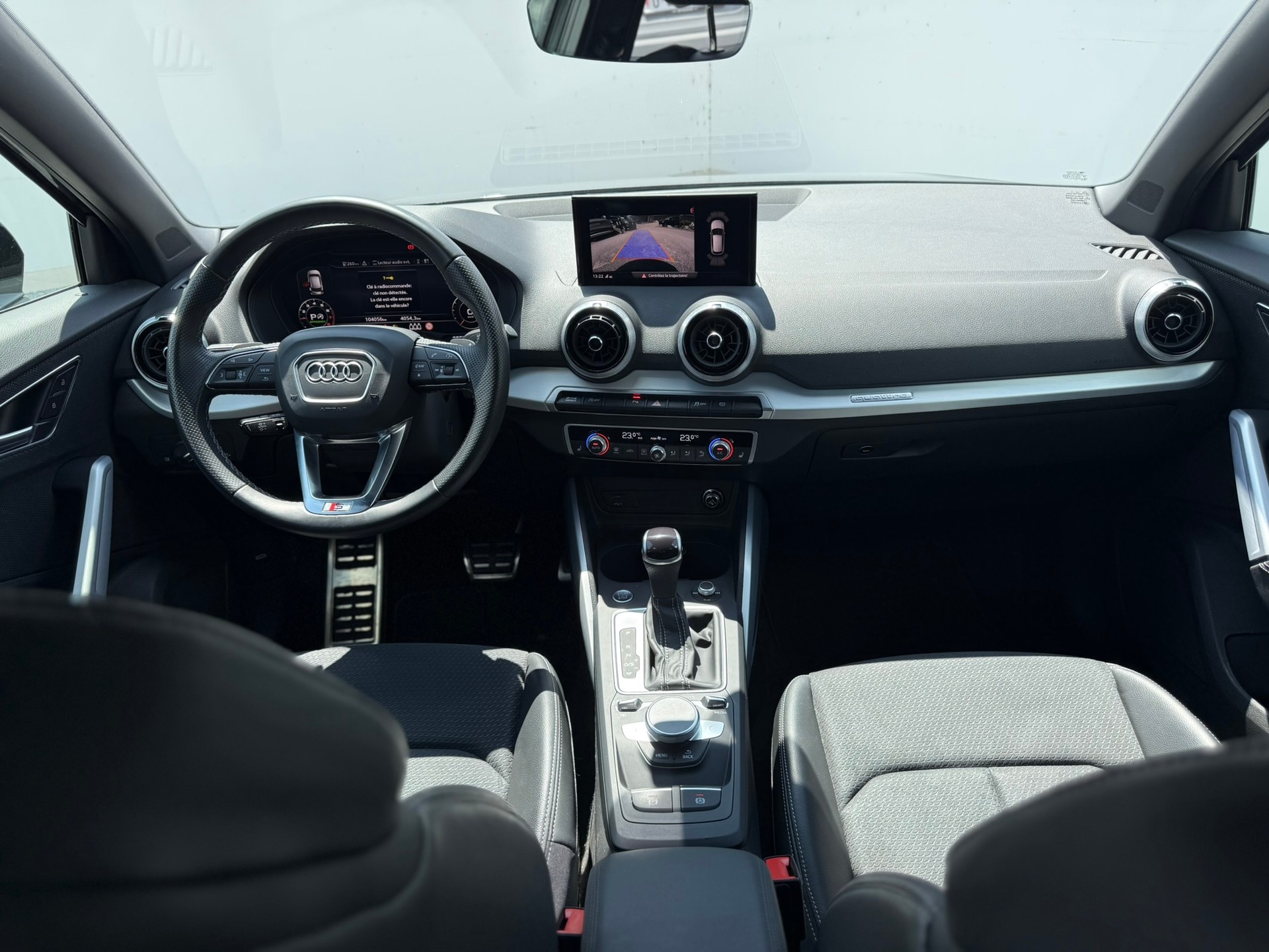 AUDI Q2 40 TFSI S line quattro S-tronic-image-9