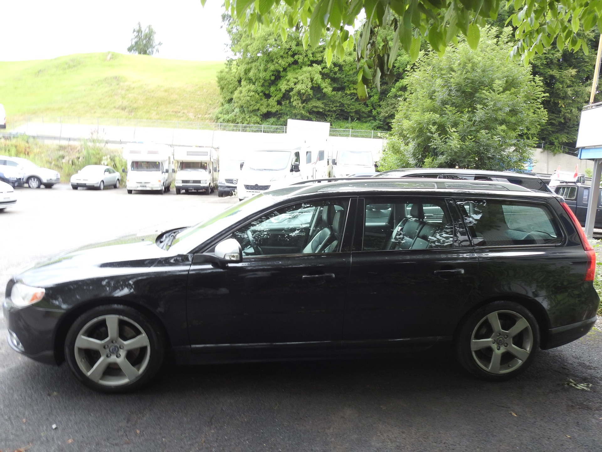 VOLVO V70 D5 AWD R-Design Geartronic-showroom-element-2