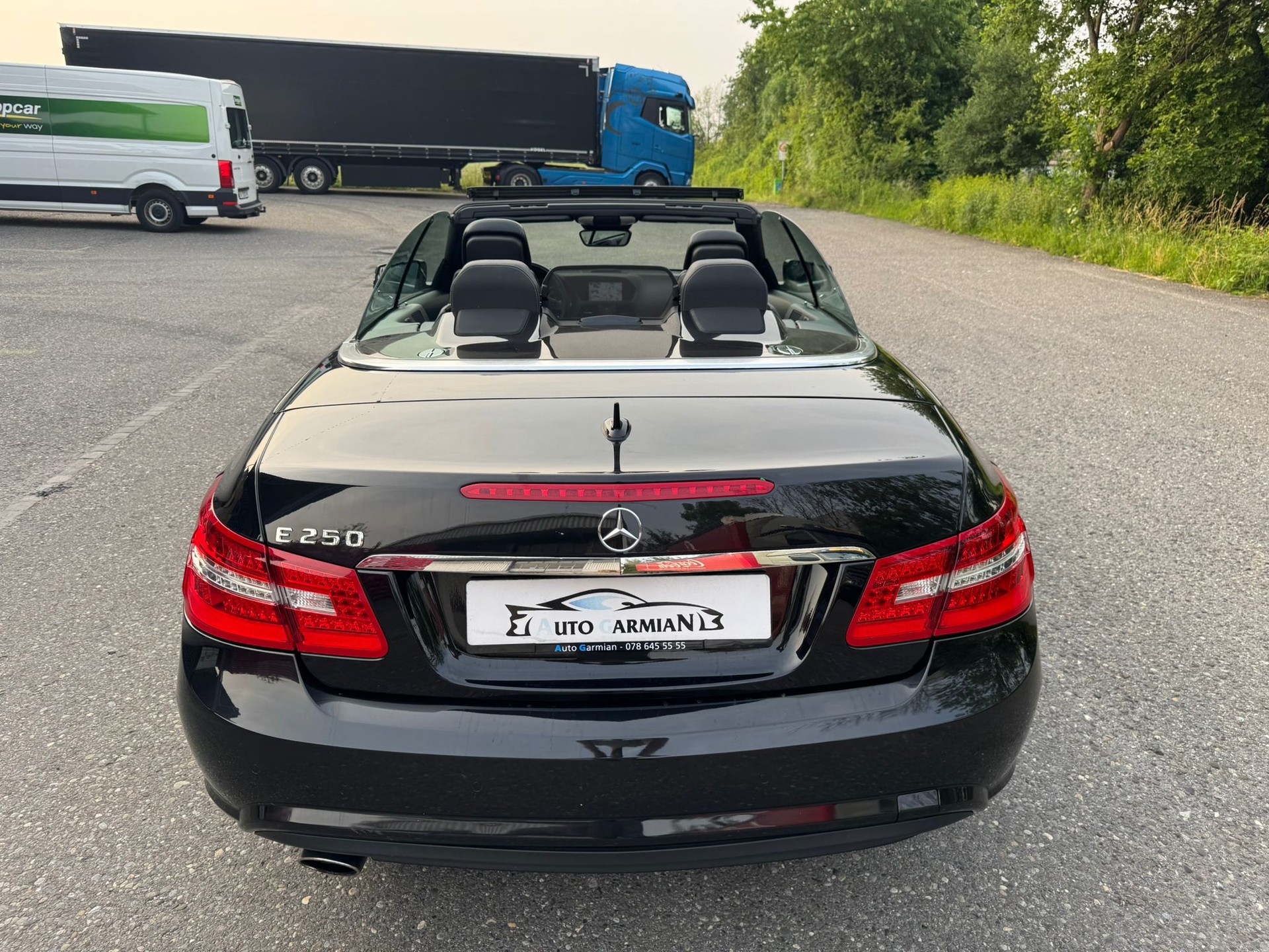 MERCEDES-BENZ E 250 CGI BlueEfficiency 7G-Tronic-image-12