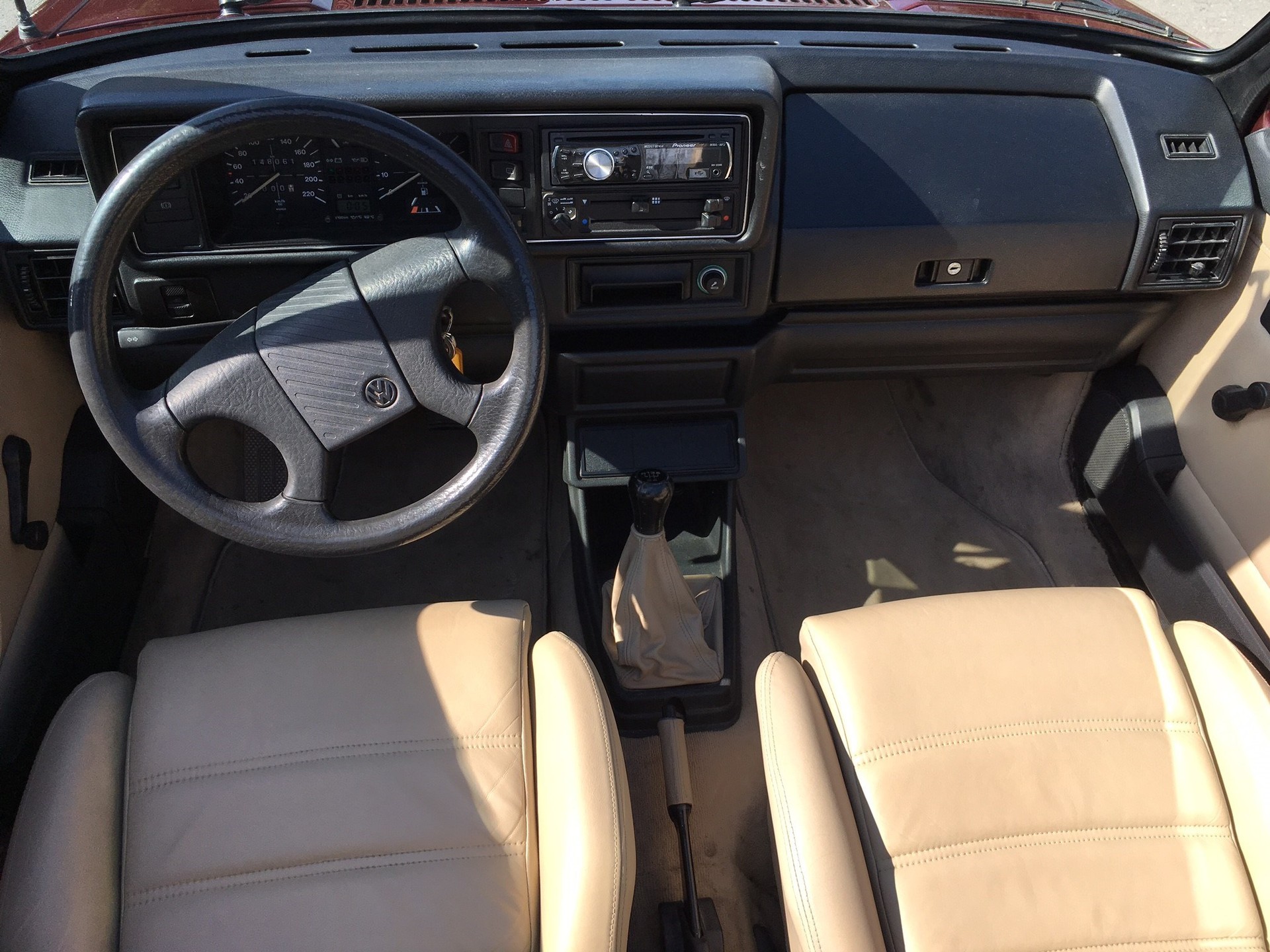 VW Golf Cabriolet 1800 Classic-Line Leder-image-8