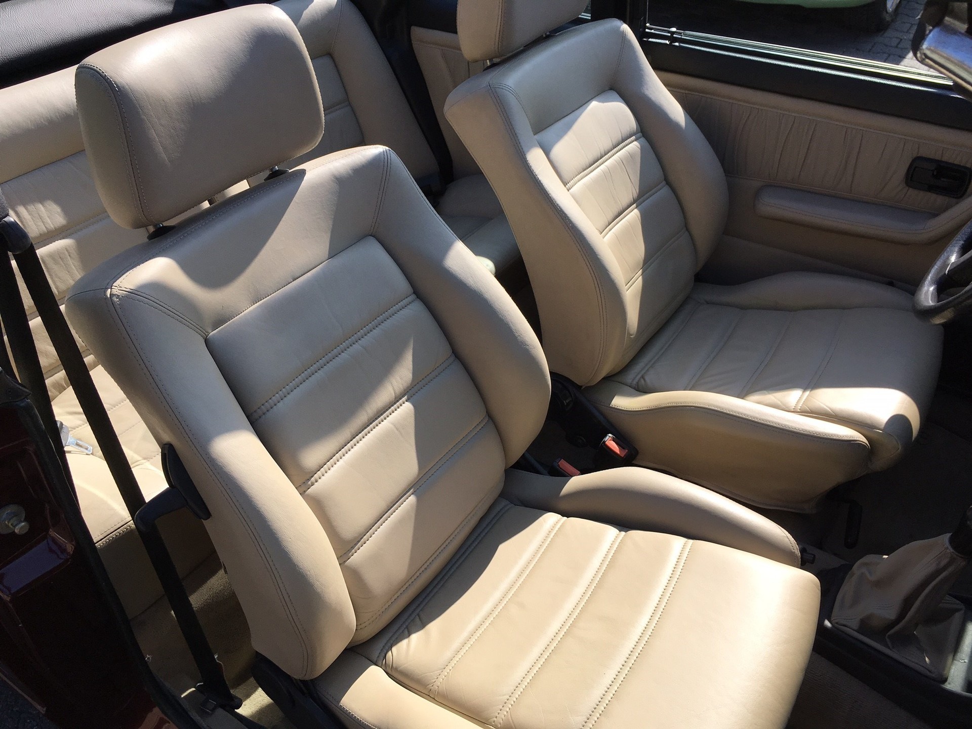 VW Golf Cabriolet 1800 Classic-Line Leder-image-10