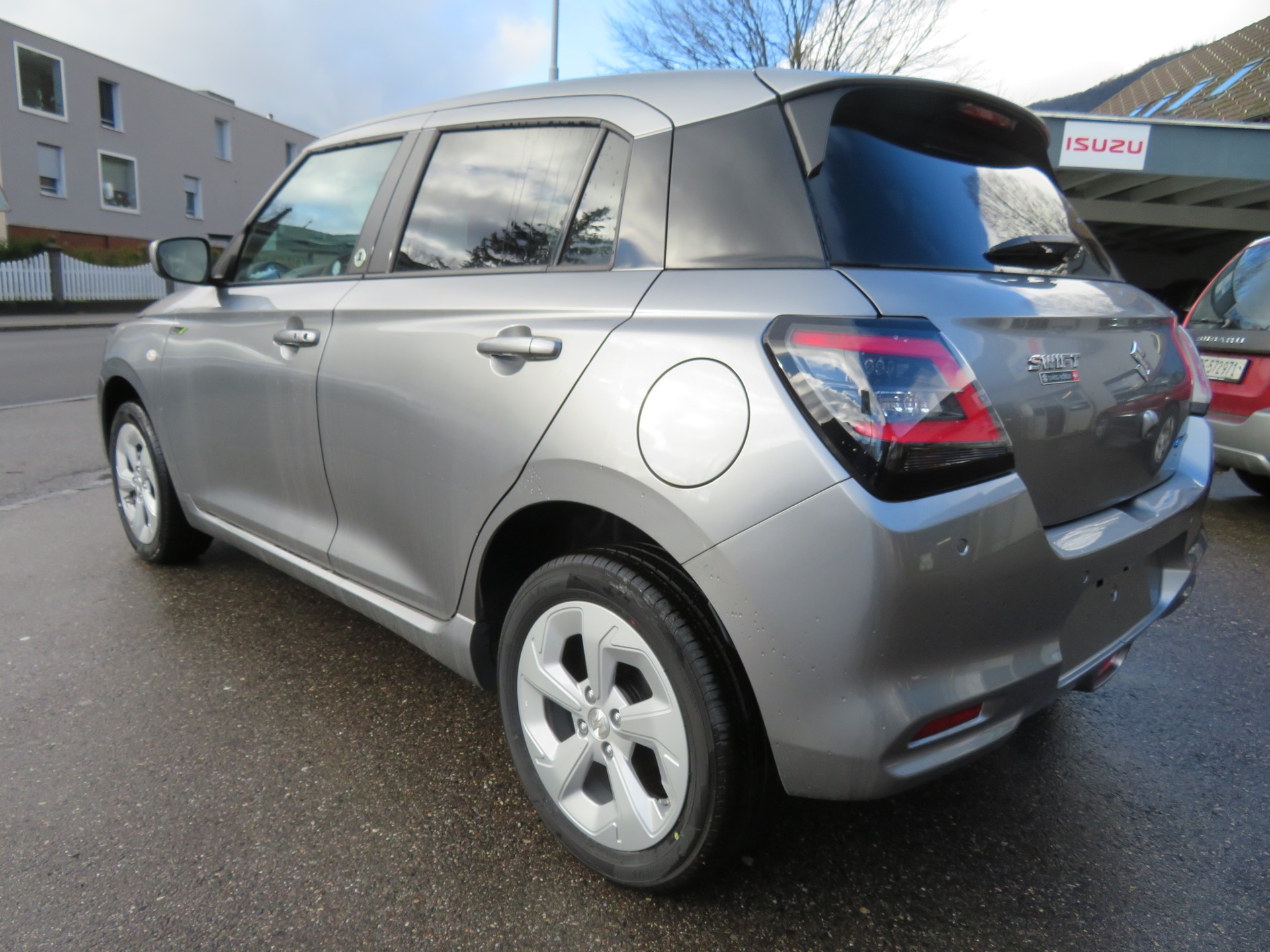 SUZUKI Swift 1.2 1st Edition Hybrid 4x4-showroom-element-2