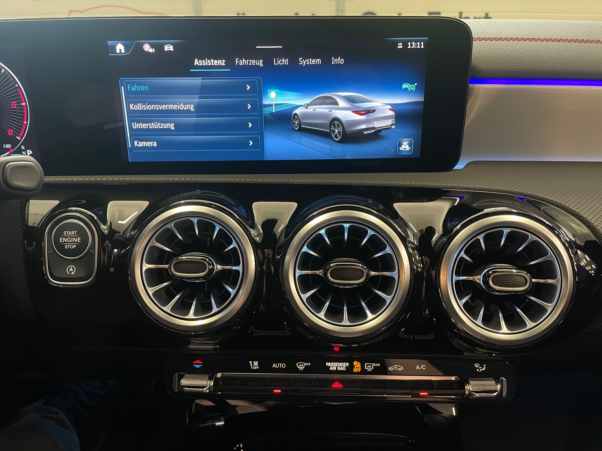MERCEDES-BENZ CLA 220 d 8G-DCT-image-12