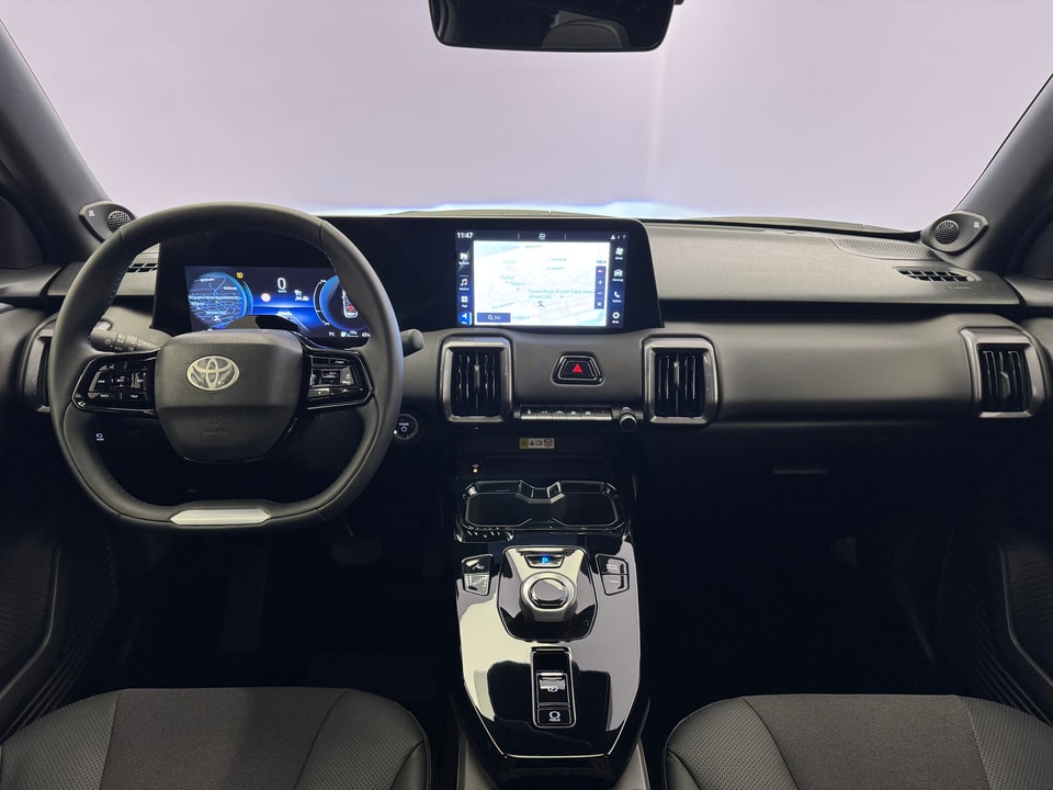 Urban Cruiser Electric 61 kWh Premium AWD