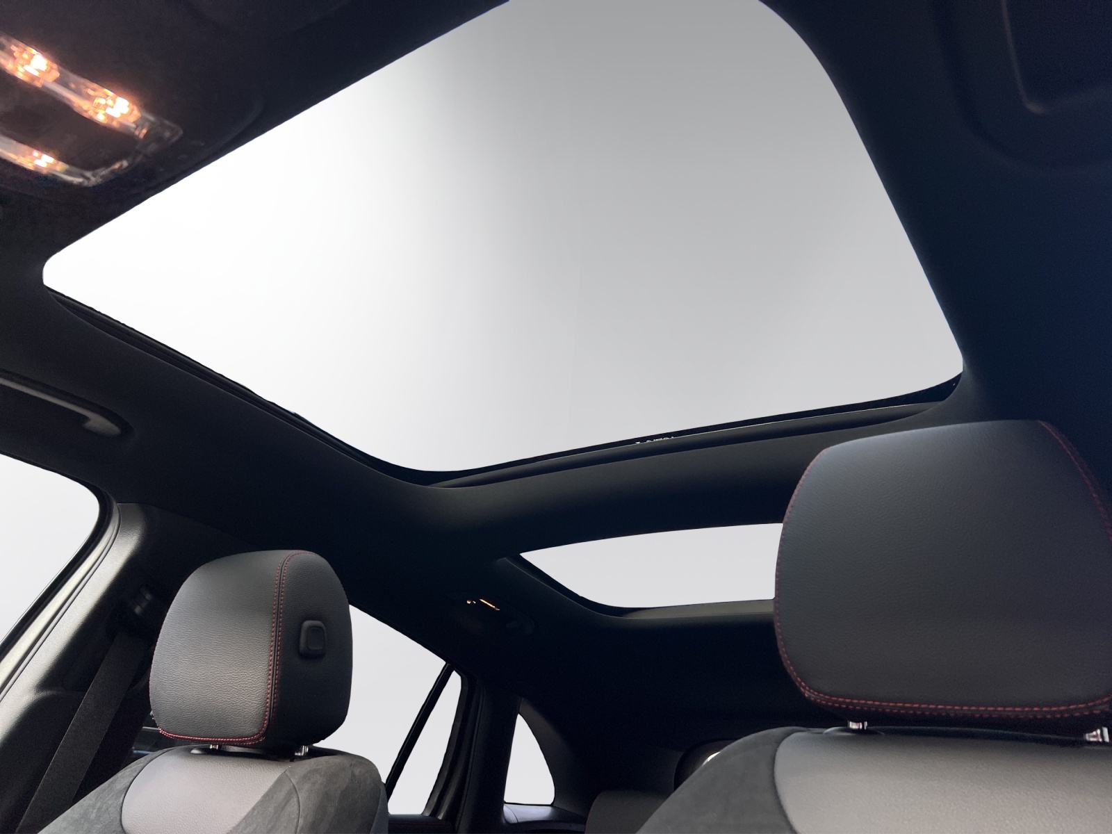 Image MERCEDES-BENZ GLA-220 GLA 220 4Matic 8G-DCT