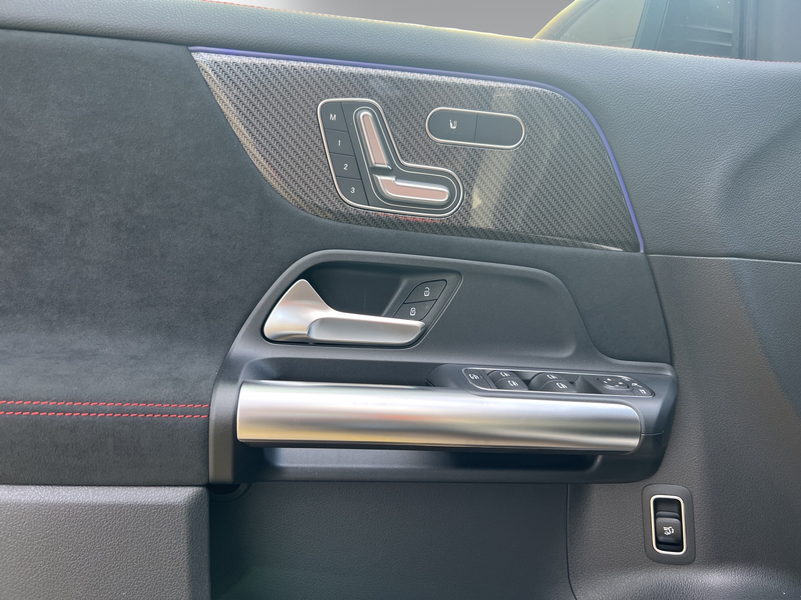 Image MERCEDES-BENZ GLA-220 GLA 220 4Matic 8G-DCT