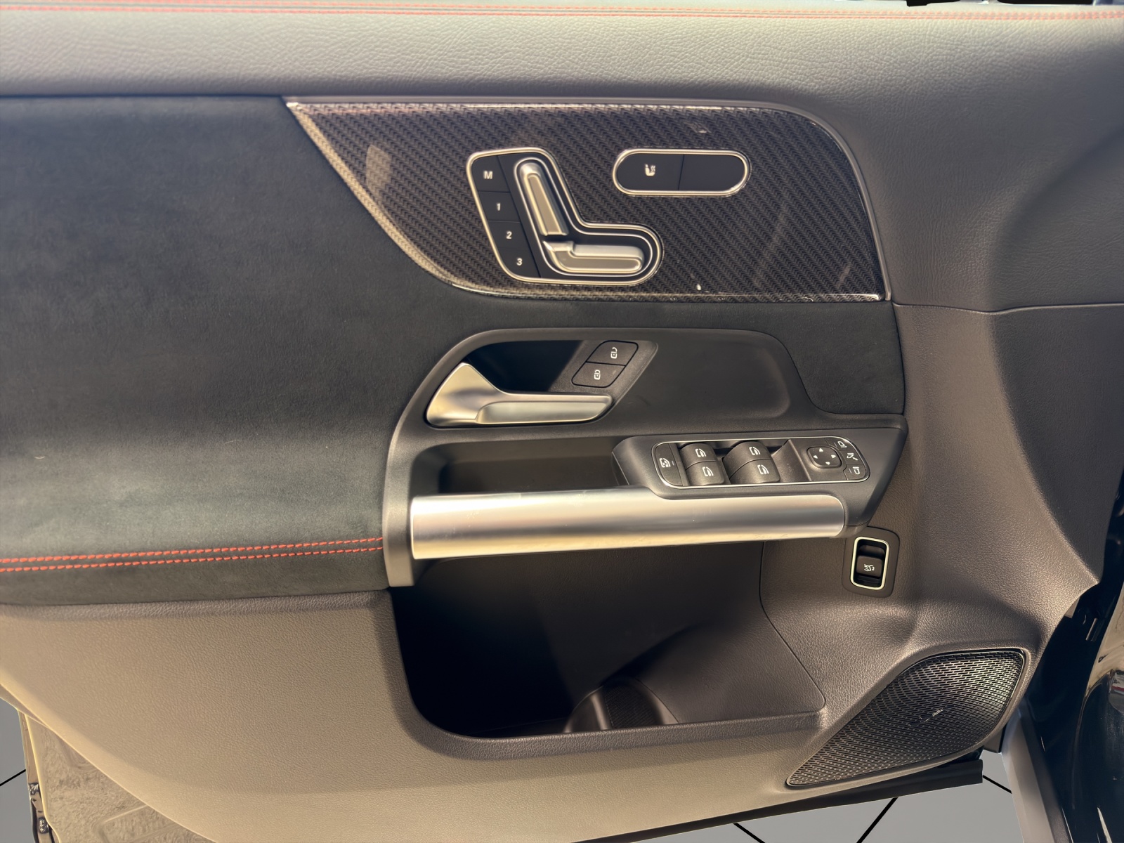 Image MERCEDES-BENZ GLA-220 GLA 220 4Matic 8G-DCT