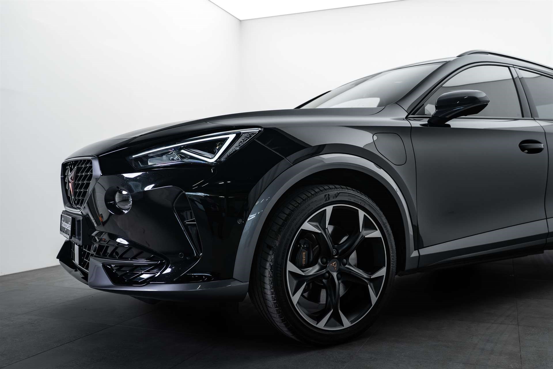CUPRA Formentor 1.4 e-HYBRID pHEV VZ 245PS DSG-image-1