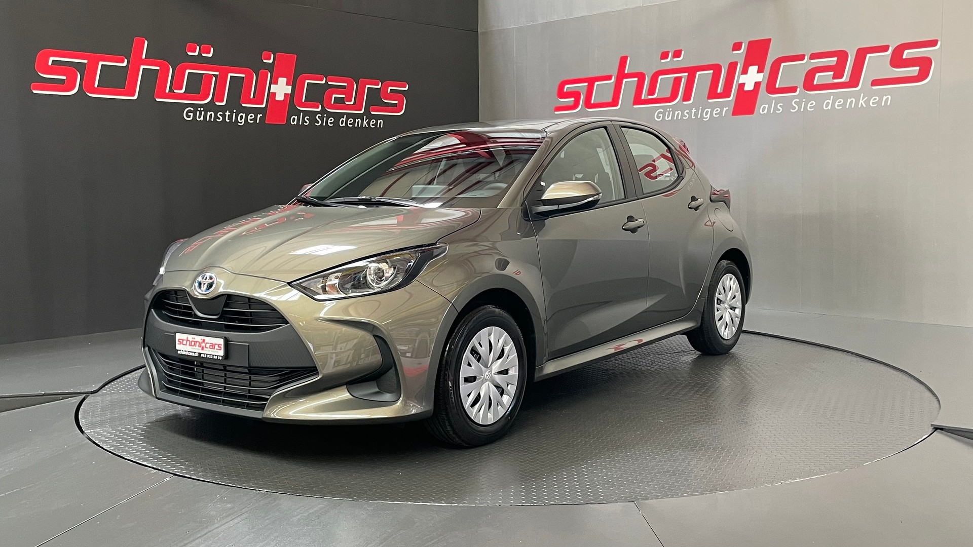 TOYOTA Yaris 1.5 Comfort e-CVT