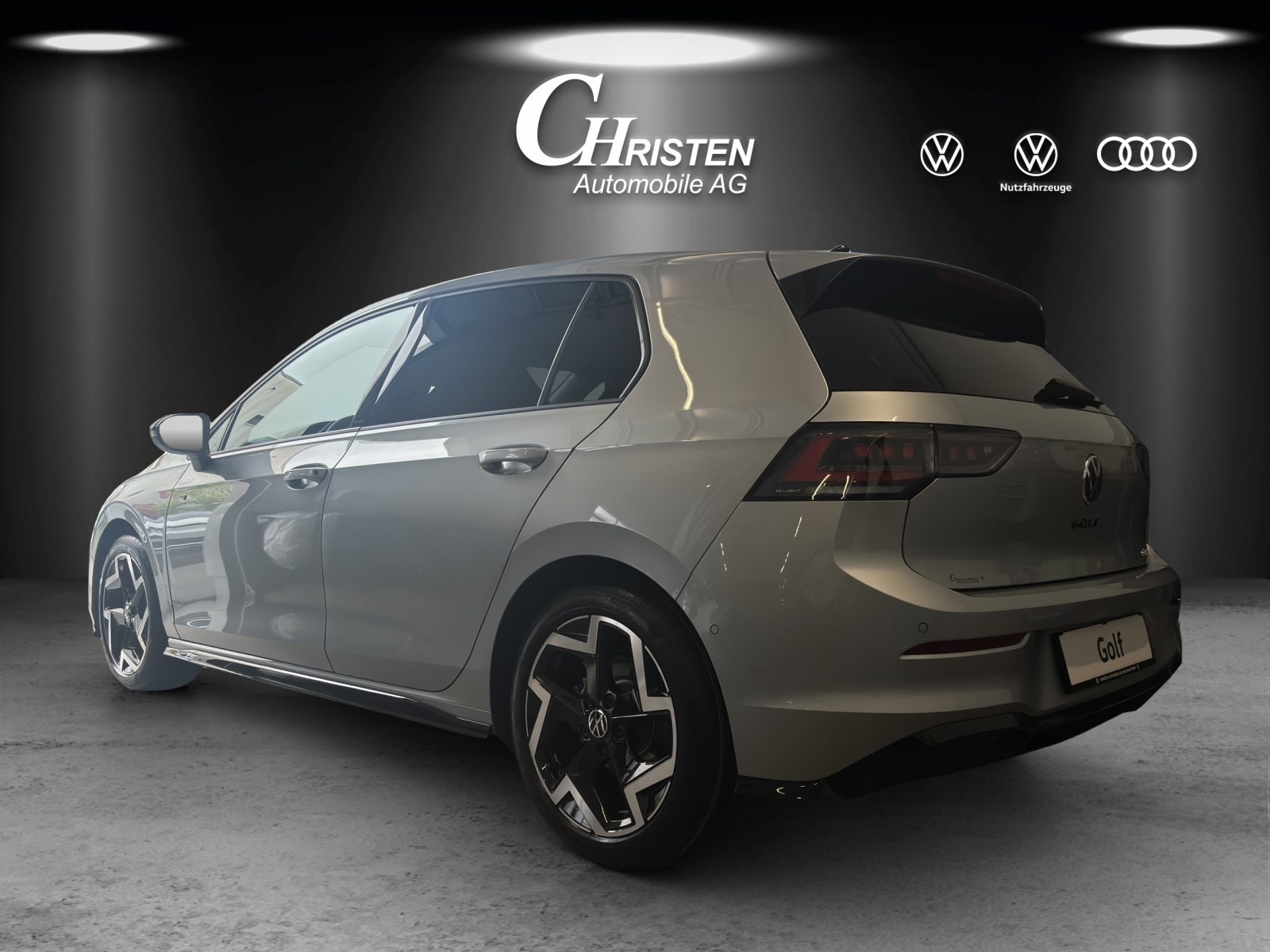 VW Golf 1.5 e TSI mHEV R-Line DSG-showroom-element-3