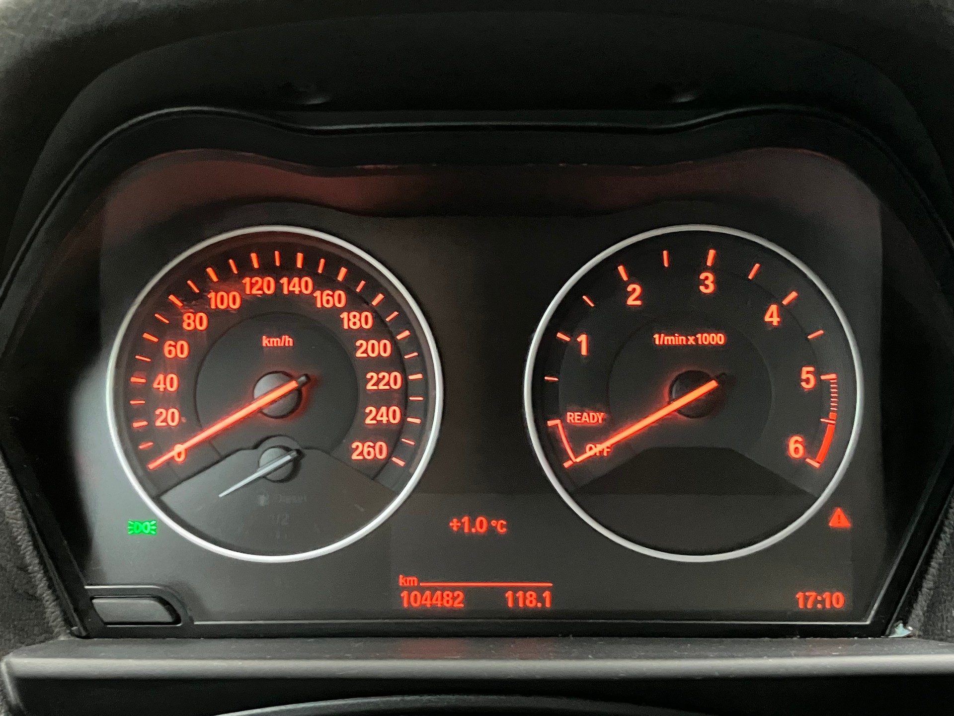 BMW 118d xDrive-image-9