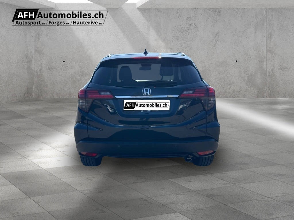 HONDA HR-V 1.5i-VTEC Executive-showroom-element-3