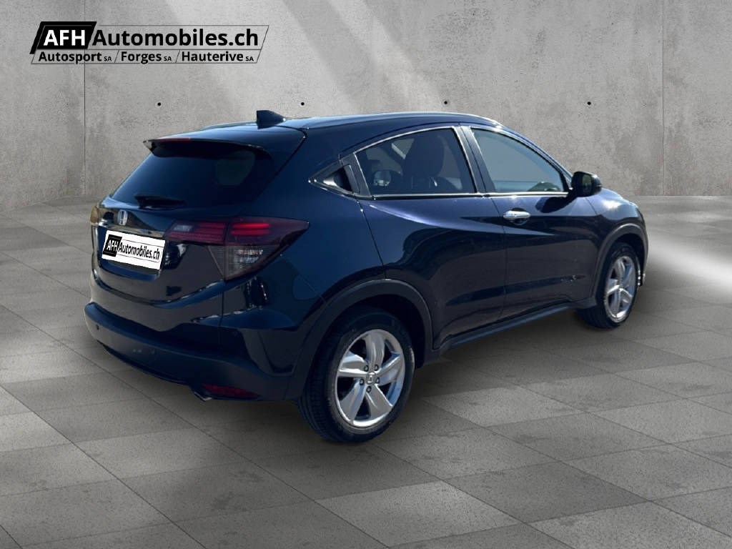HONDA HR-V 1.5i-VTEC Executive-image-4