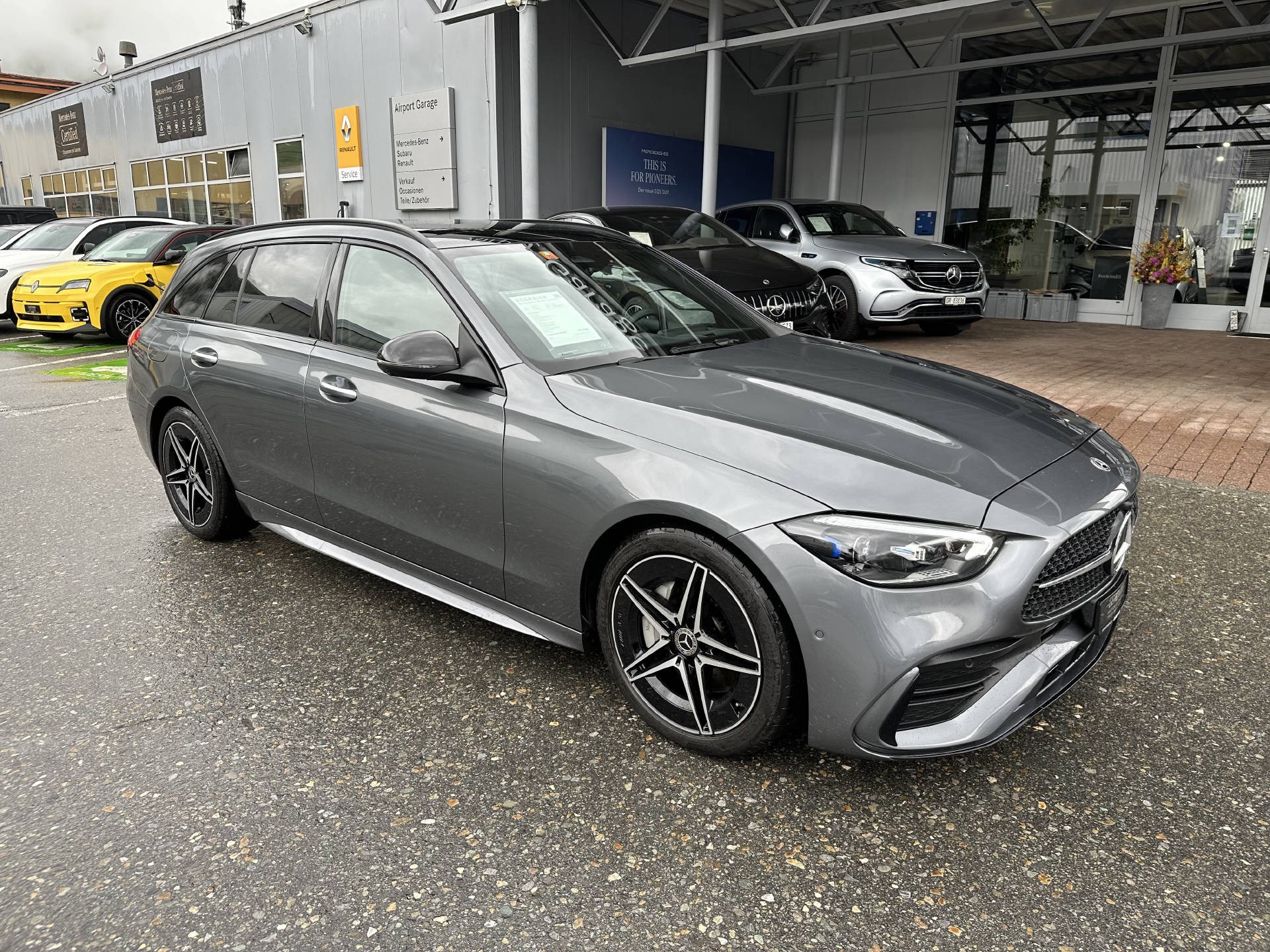 MERCEDES-BENZ C 200 AMG Line 4matic Kombi-showroom-element-2