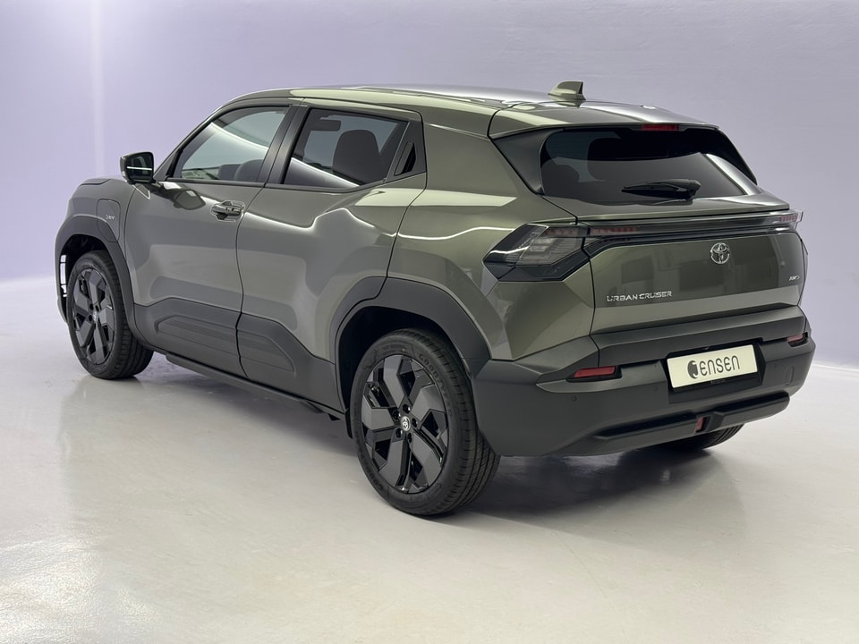 Urban Cruiser Electric 61 kWh Premium AWD