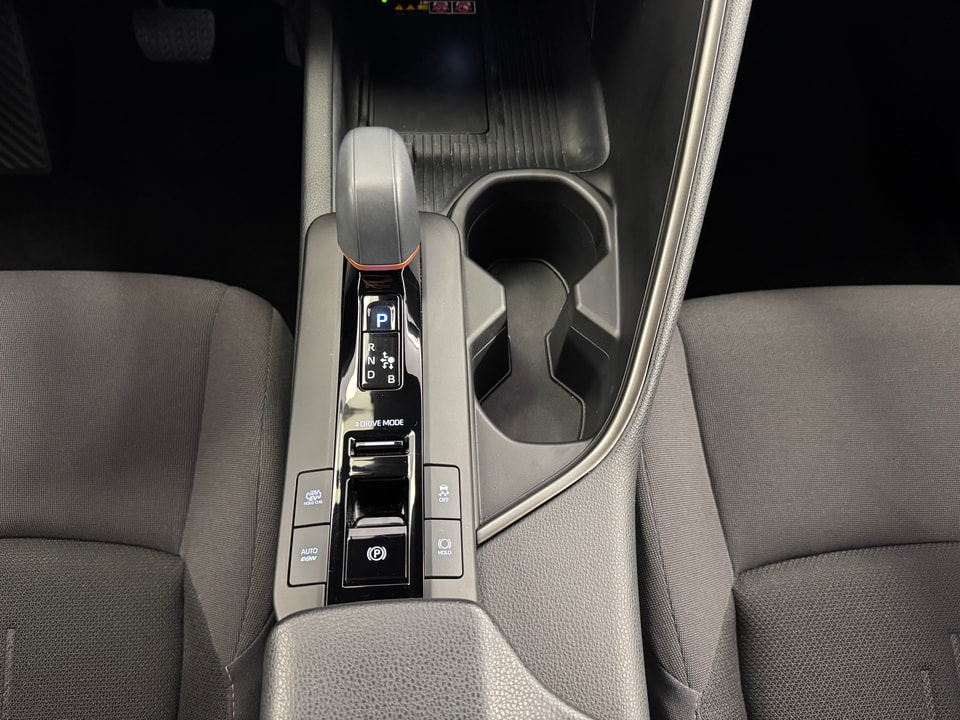 C-HR Plug-in Hybrid 2.0 Swiss Edition