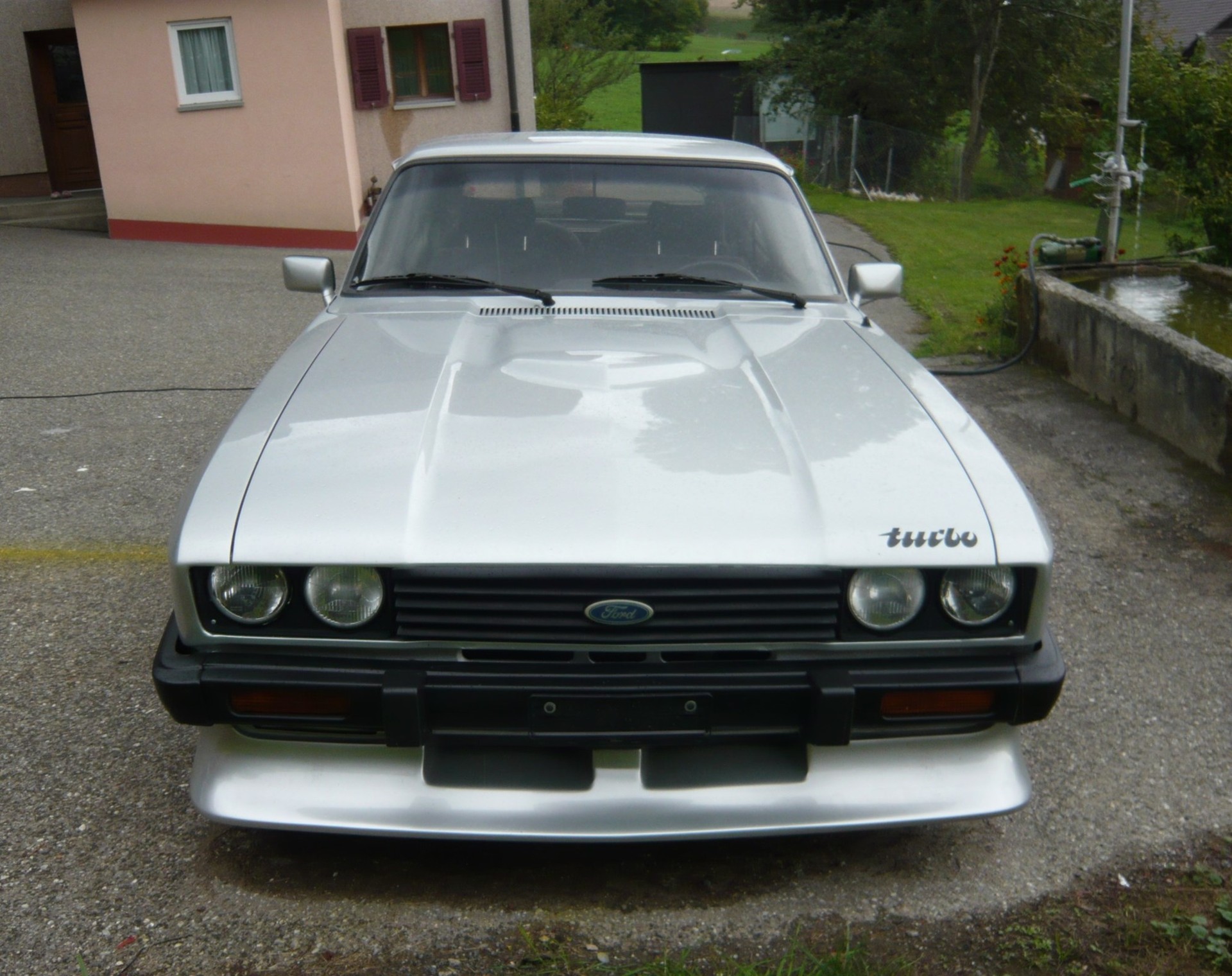 FORD CAPRI 2,8 Turbo-image-0