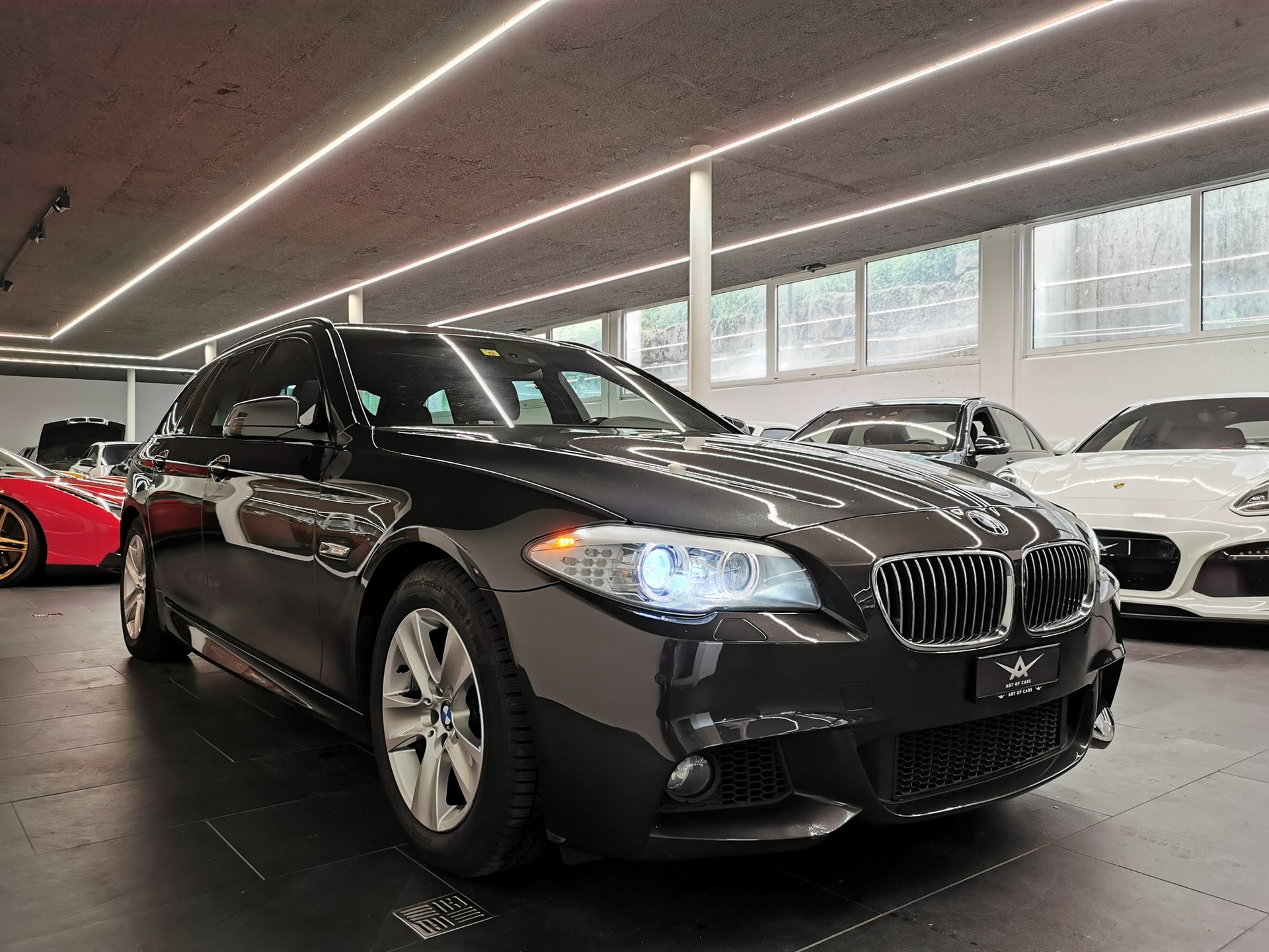 BMW 535i Touring M-PAKET PANORAMADACH Steptronic Komfortzugang Rückfahrkamera Sporsitze M Sportfahrwerk