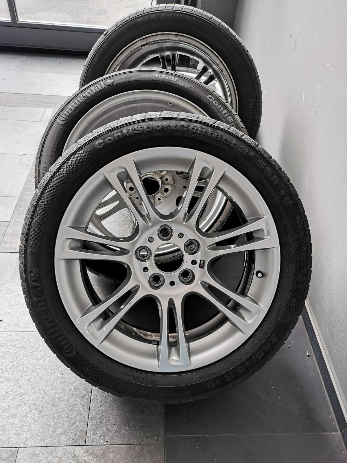 BMW 535i Touring M-PAKET PANORAMADACH Steptronic Komfortzugang Rückfahrkamera Sporsitze M Sportfahrwerk-image-14