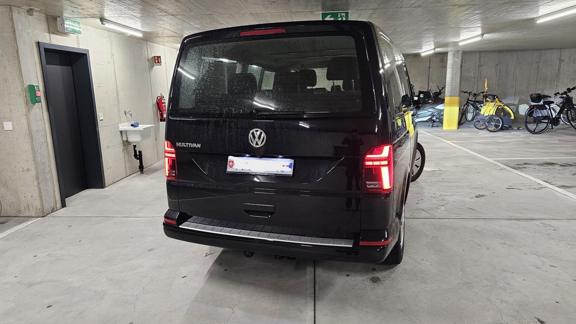 VW T6.1 Multivan 2.0 TDI Trendline Liberty DSG-image-4