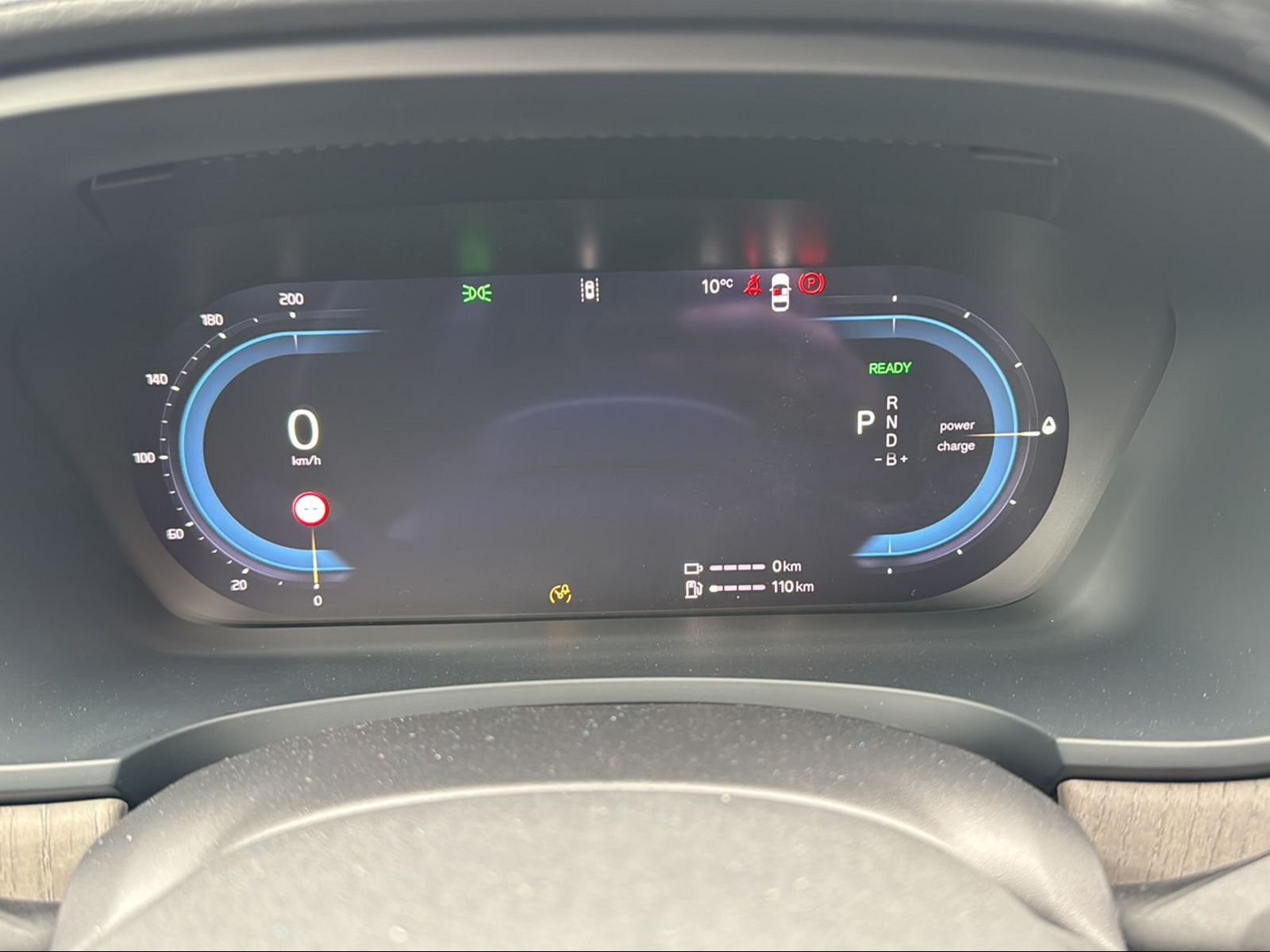 Image VOLVO S90 S90 T8 eAWD Plug in Hybrid Ultimate Dark Geartronic