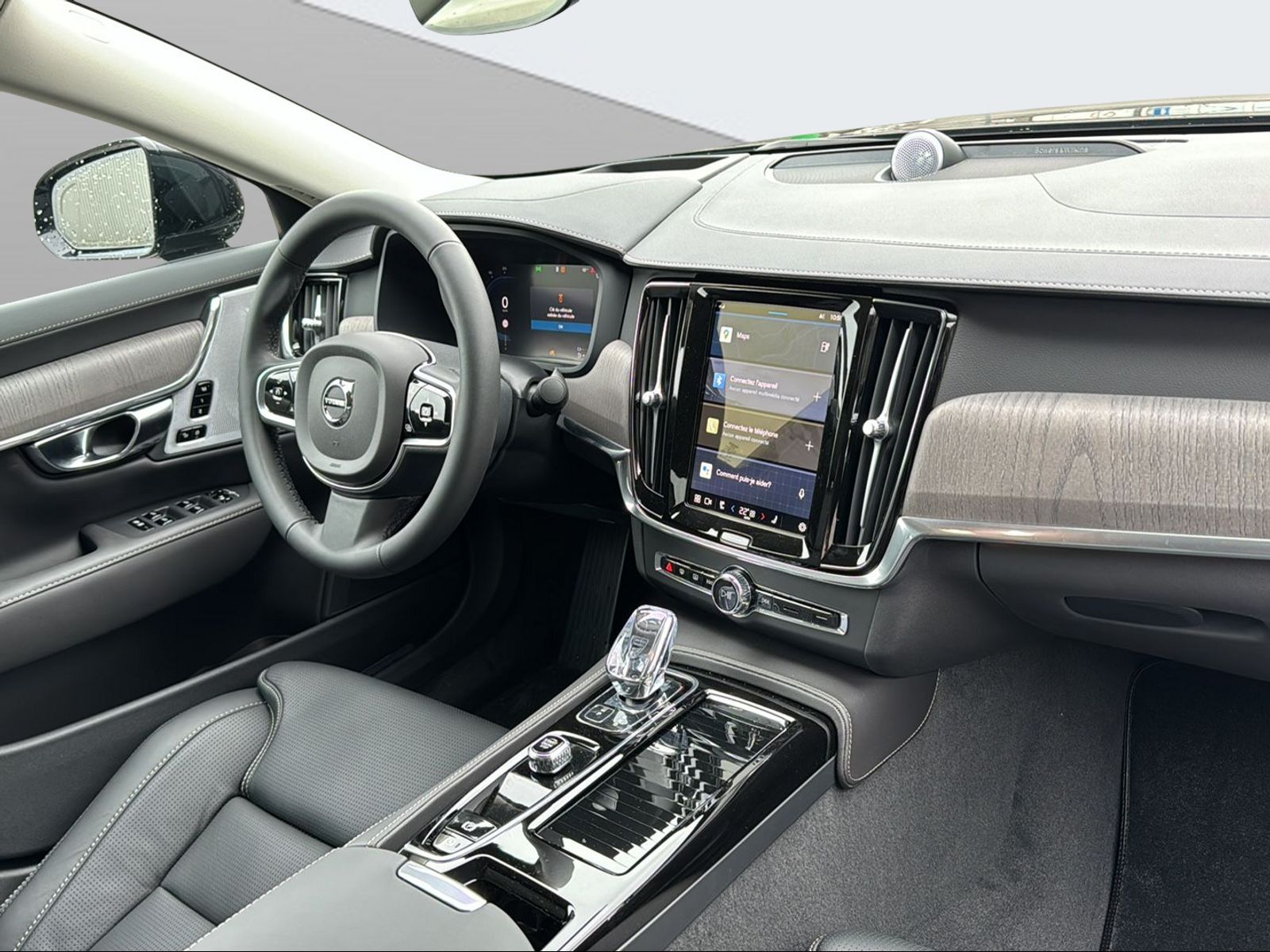 Image VOLVO S90 S90 T8 eAWD Plug in Hybrid Ultimate Dark Geartronic