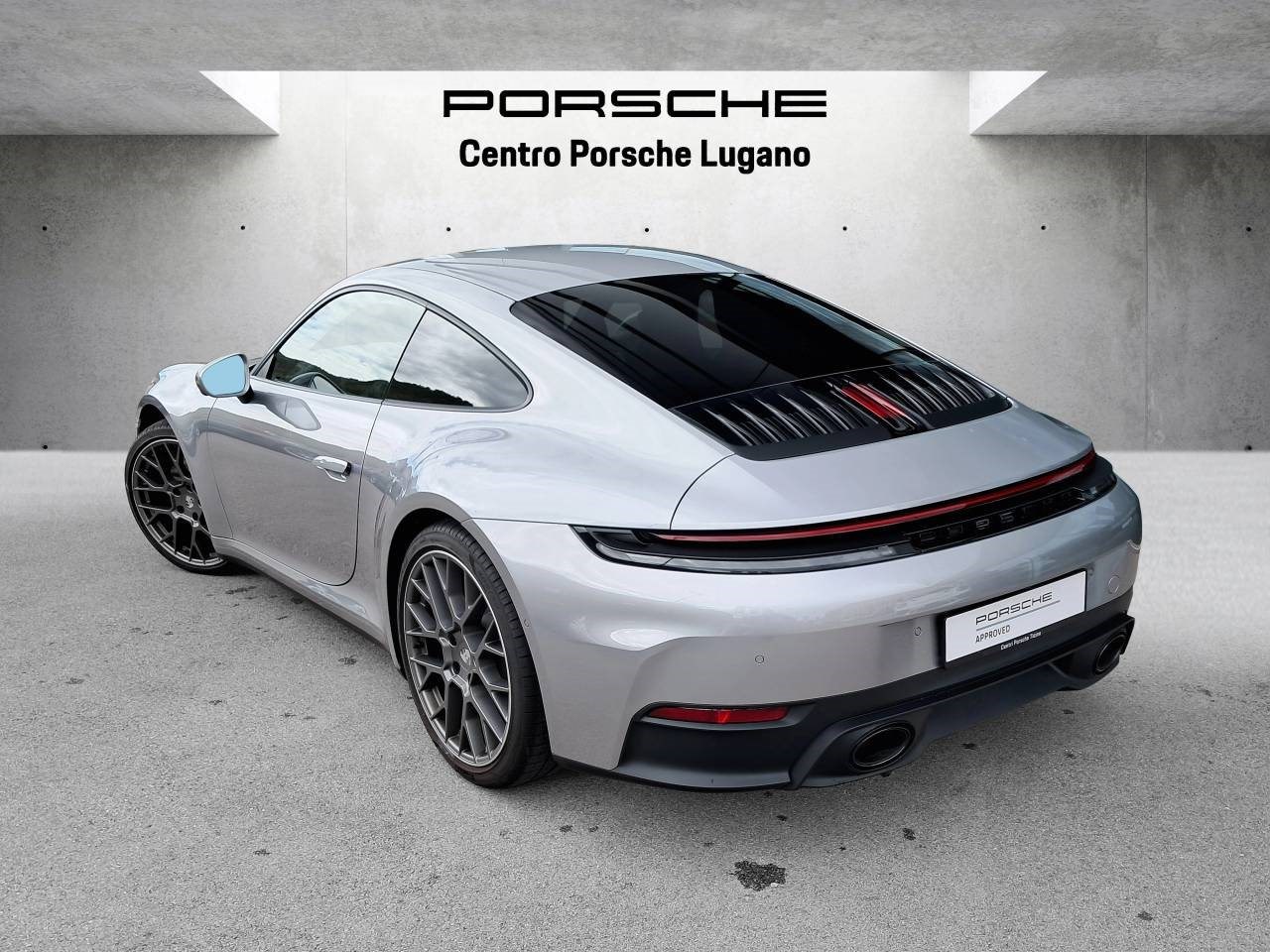 PORSCHE 911 Carrera-showroom-element-2