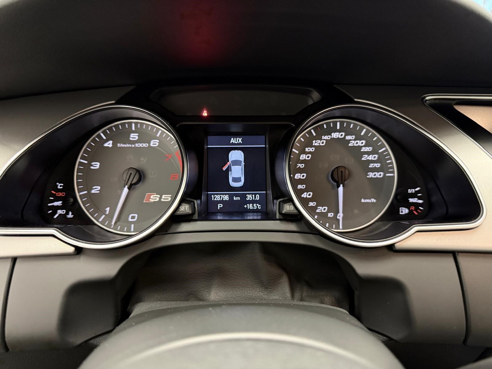 AUDI S5 Coupé 4.2 V8 FSI quattro T-Tronic-image-10
