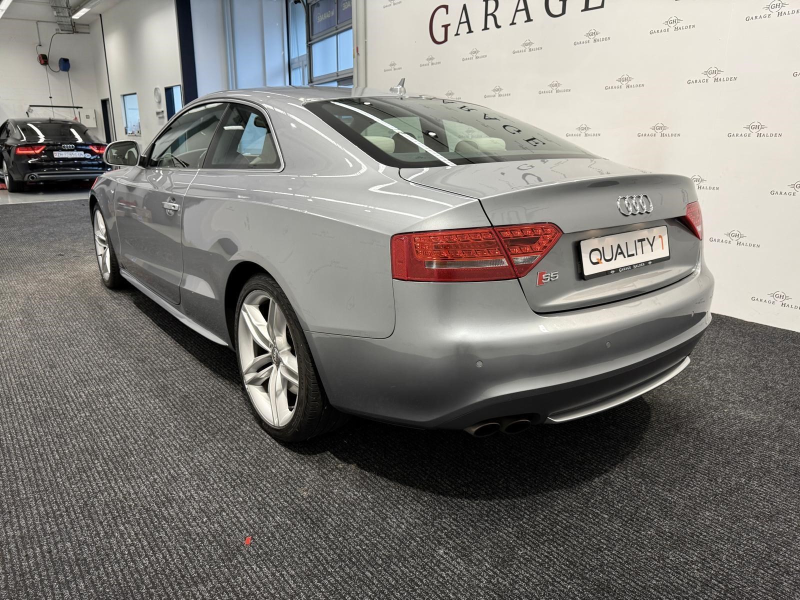AUDI S5 Coupé 4.2 V8 FSI quattro T-Tronic-showroom-element-3