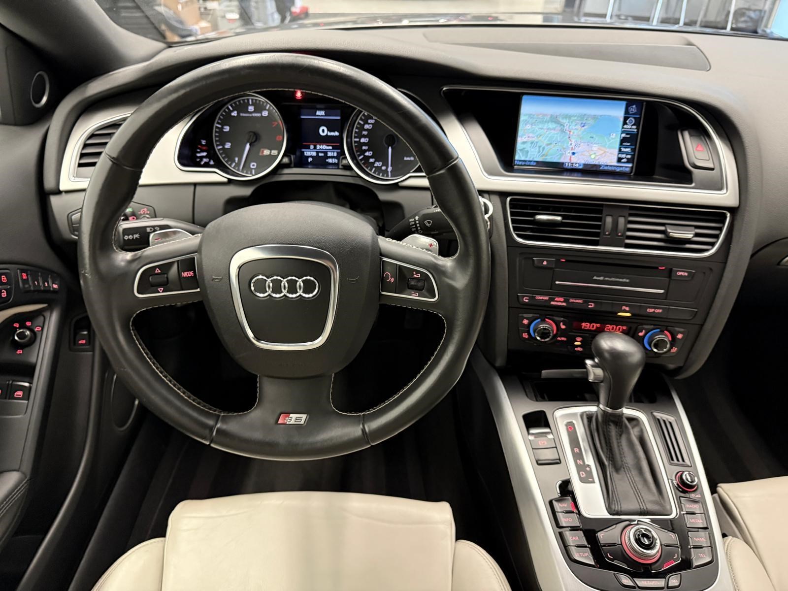 AUDI S5 Coupé 4.2 V8 FSI quattro T-Tronic-image-9