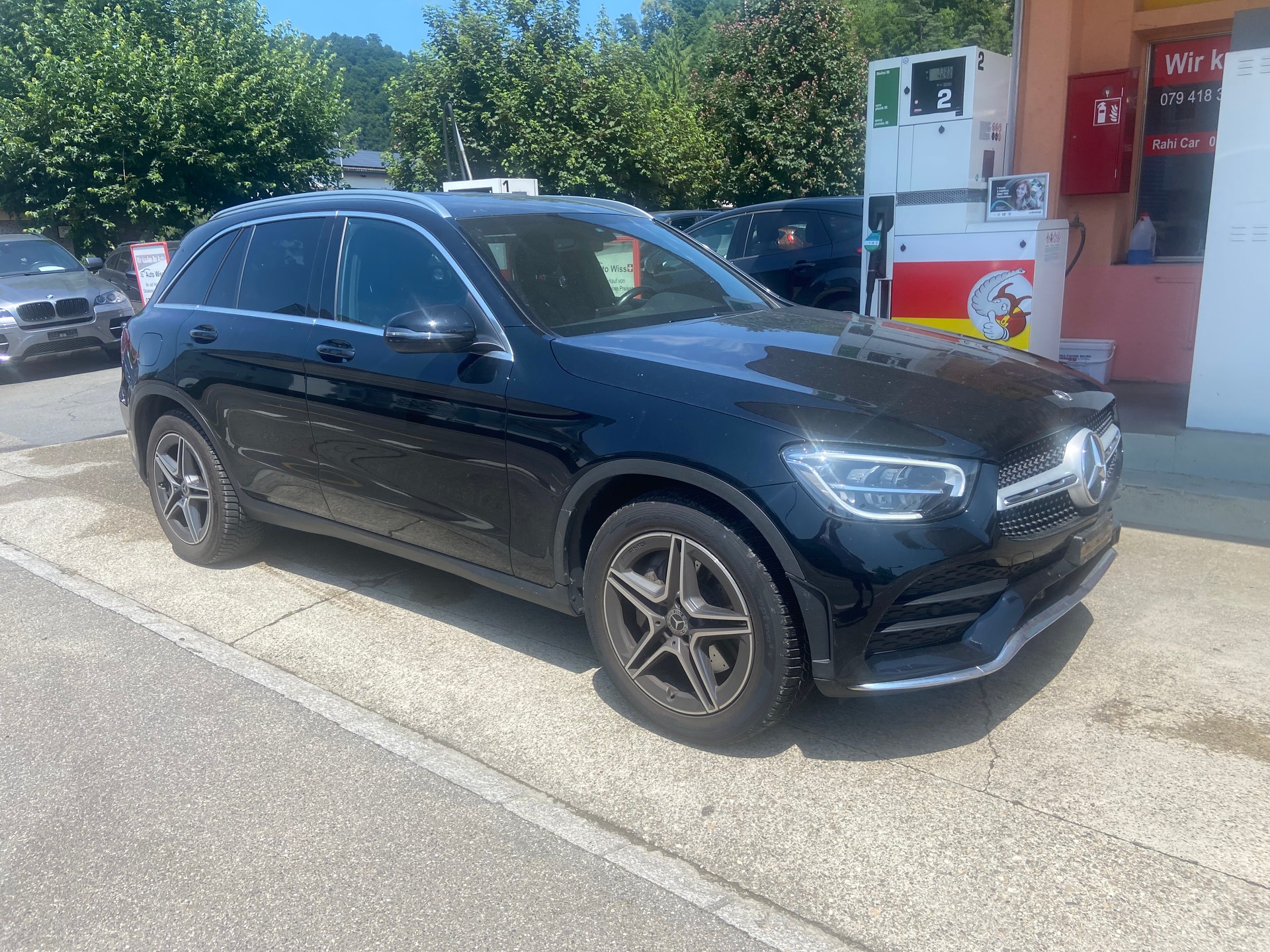 MERCEDES-BENZ GLC 300 d AMG Line 4Matic 9G-Tronic-showroom-element-2