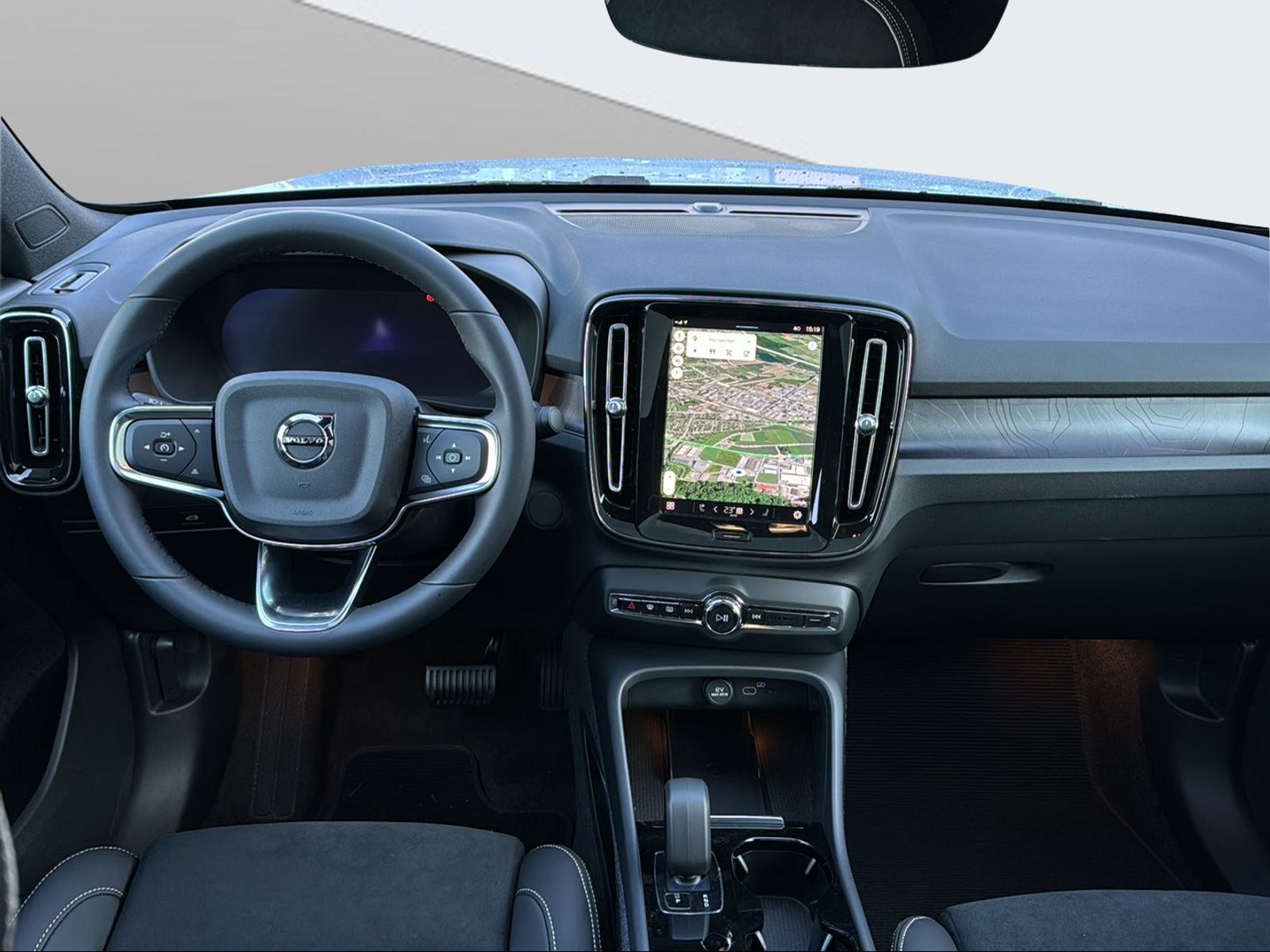 Image VOLVO C40 C40 Recharge E80 82kWh Pure Electric Plus