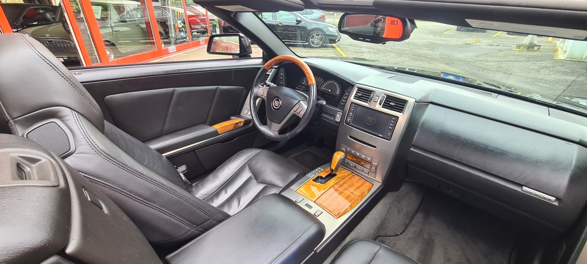 CADILLAC XLR 4.6 32V-image-26