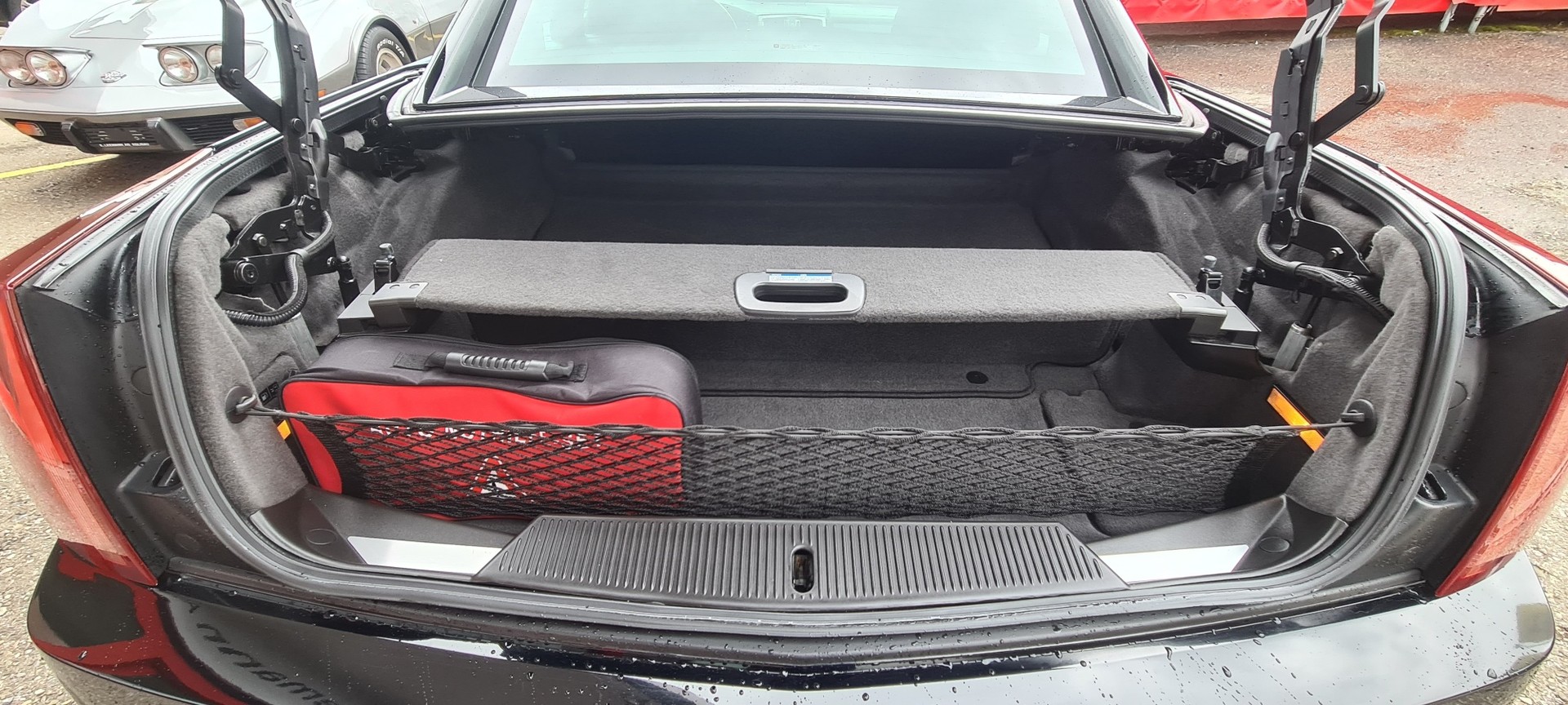 CADILLAC XLR 4.6 32V-image-17