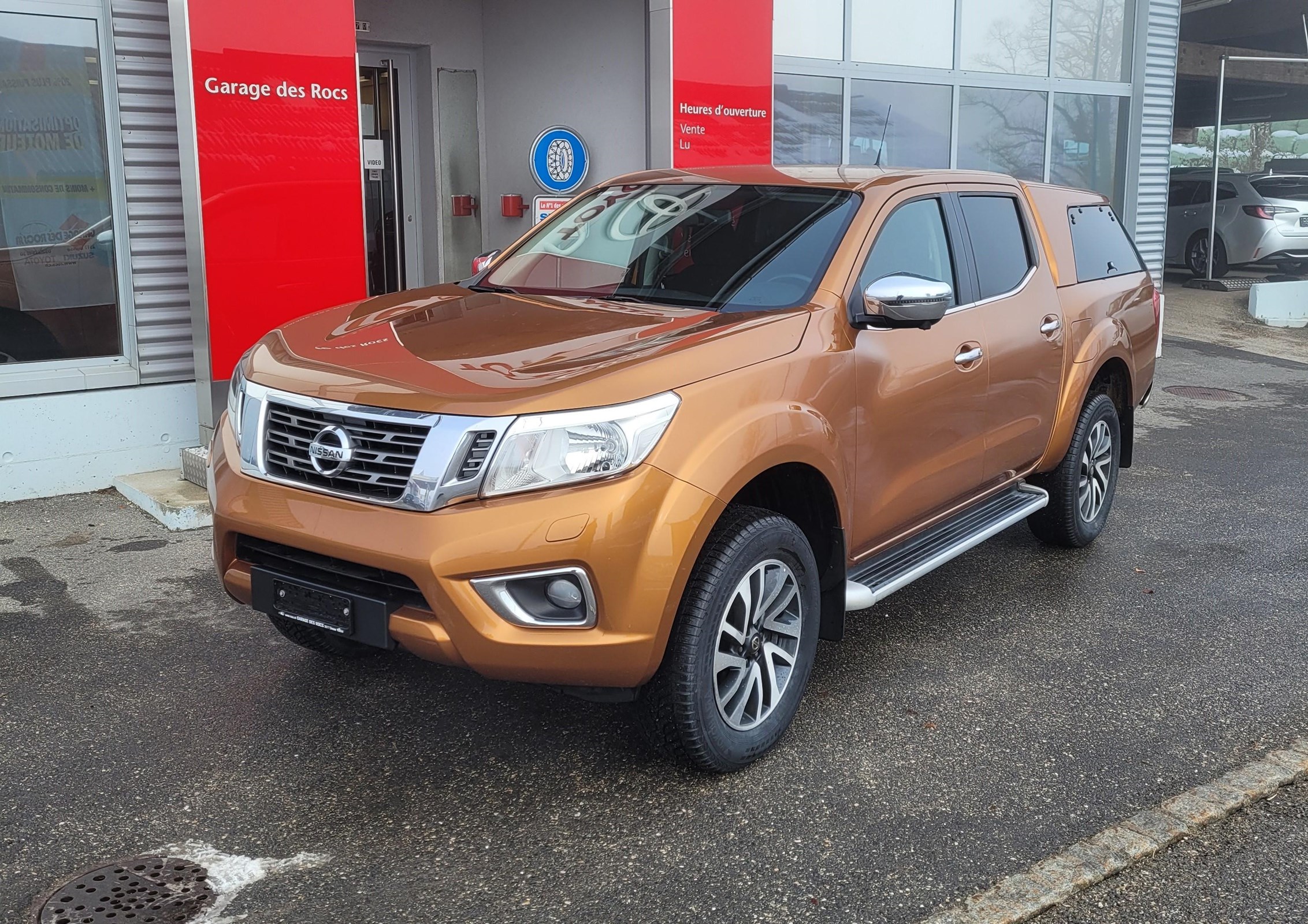 NISSAN Navara 2.3 (SUV / Gelndewagen)