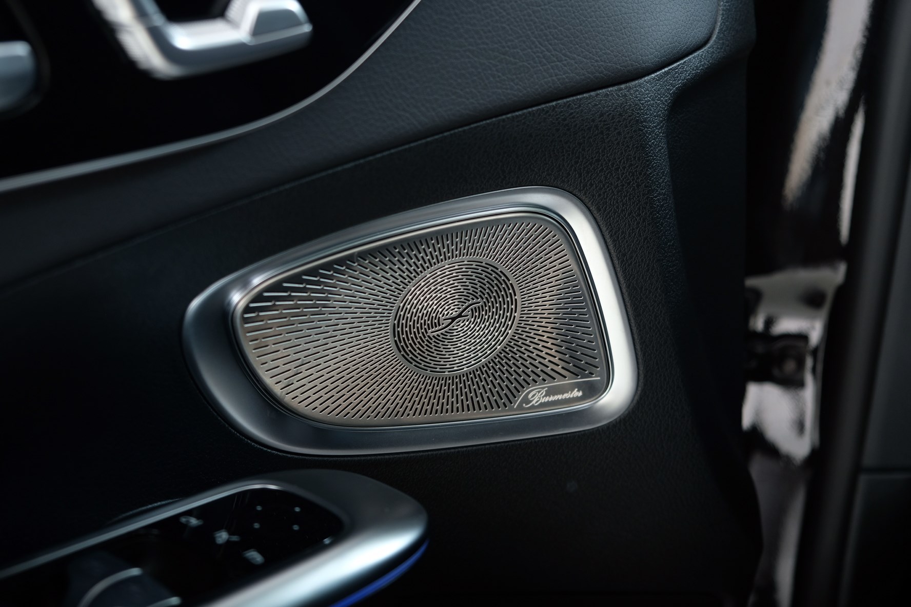 MERCEDES-BENZ C 220 d 4 Matic-image-13