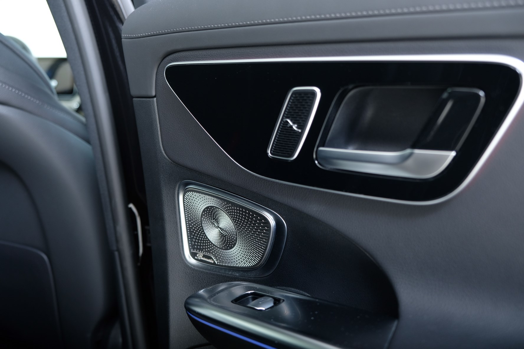 MERCEDES-BENZ C 220 d 4 Matic-image-14