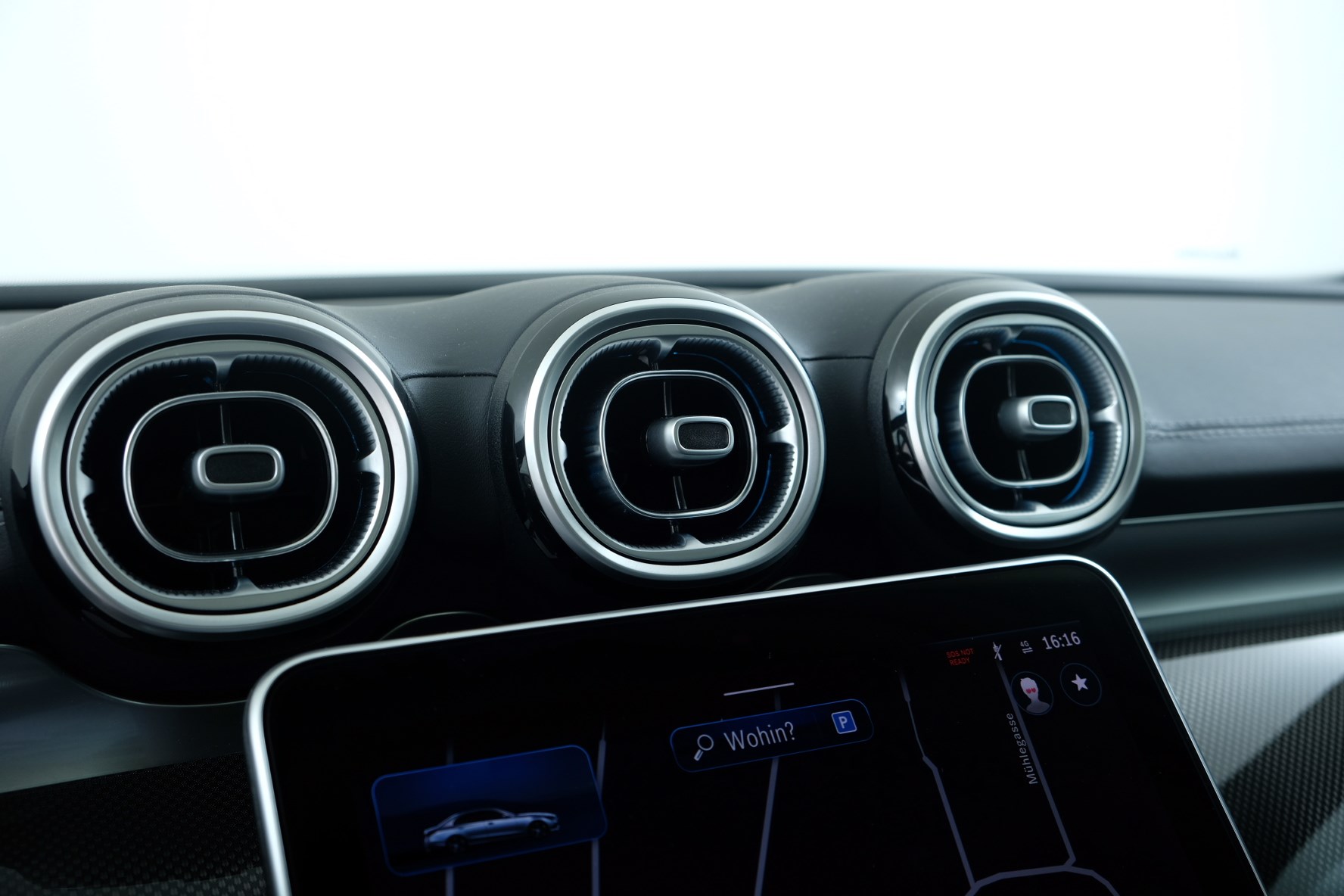 MERCEDES-BENZ C 220 d 4 Matic-image-15
