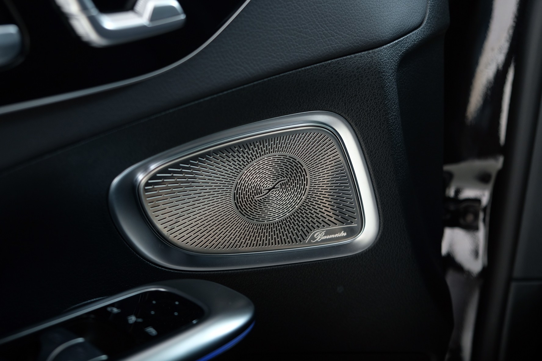 MERCEDES-BENZ C 220 d 4 Matic-image-23