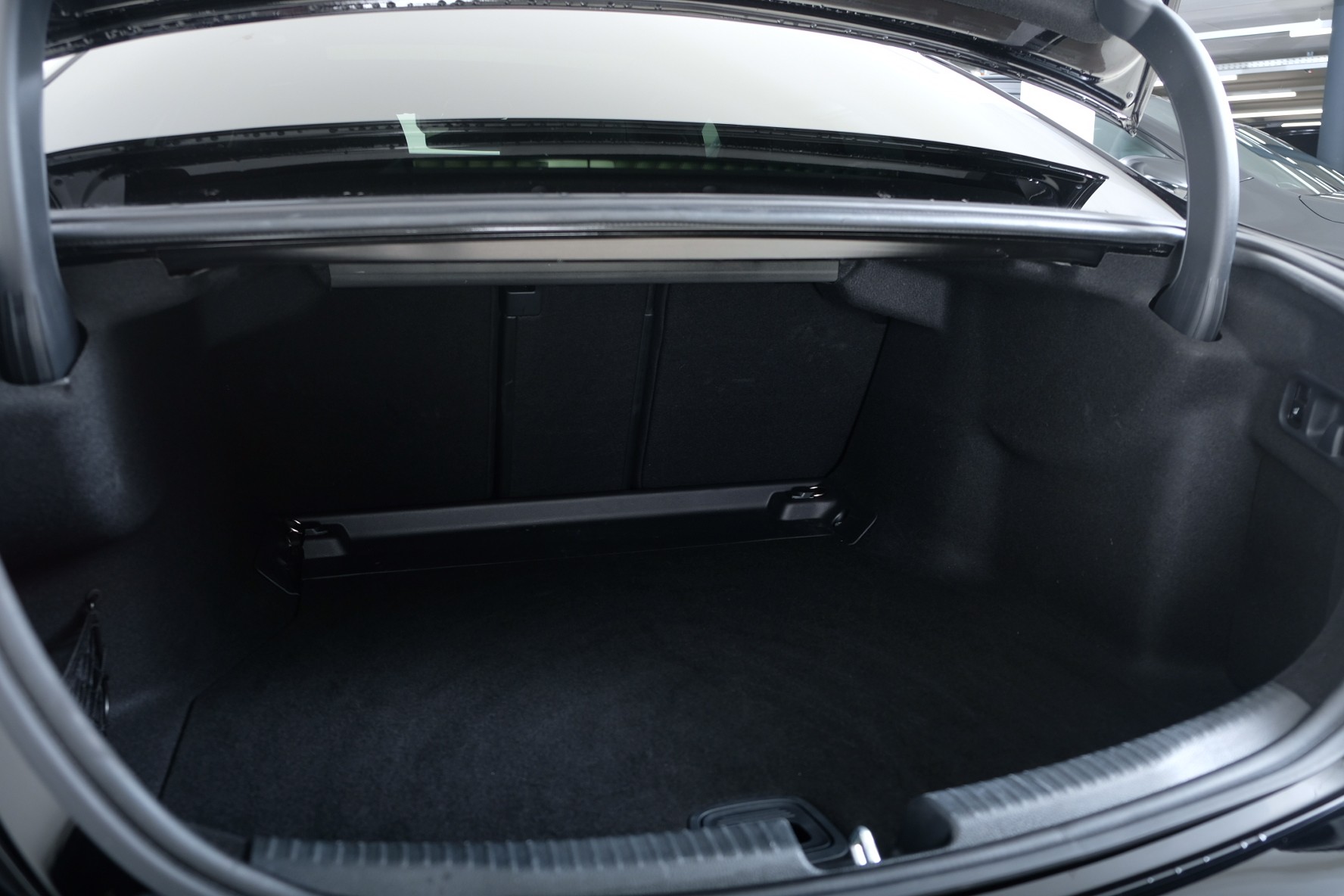 MERCEDES-BENZ C 220 d 4 Matic-image-19
