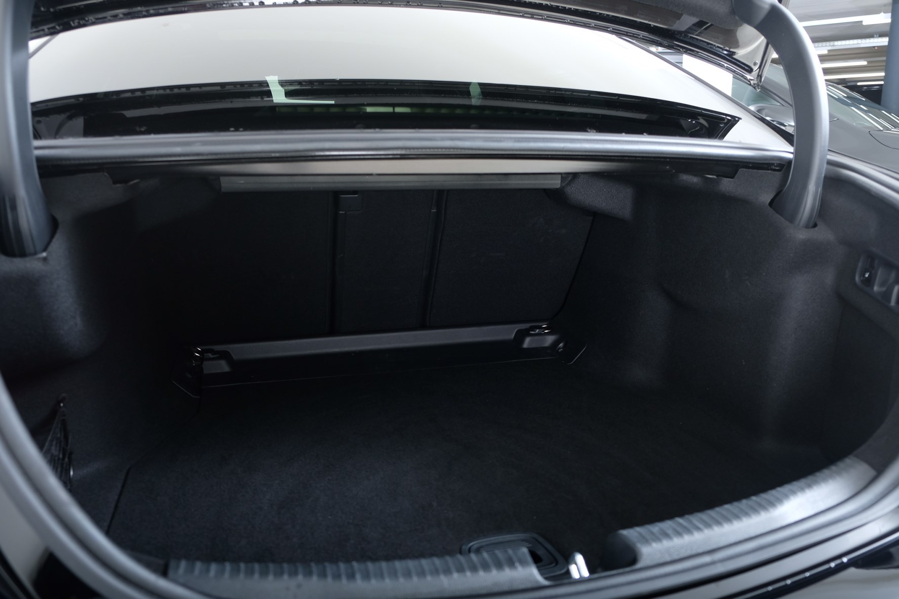 MERCEDES-BENZ C 220 d 4 Matic-image-9