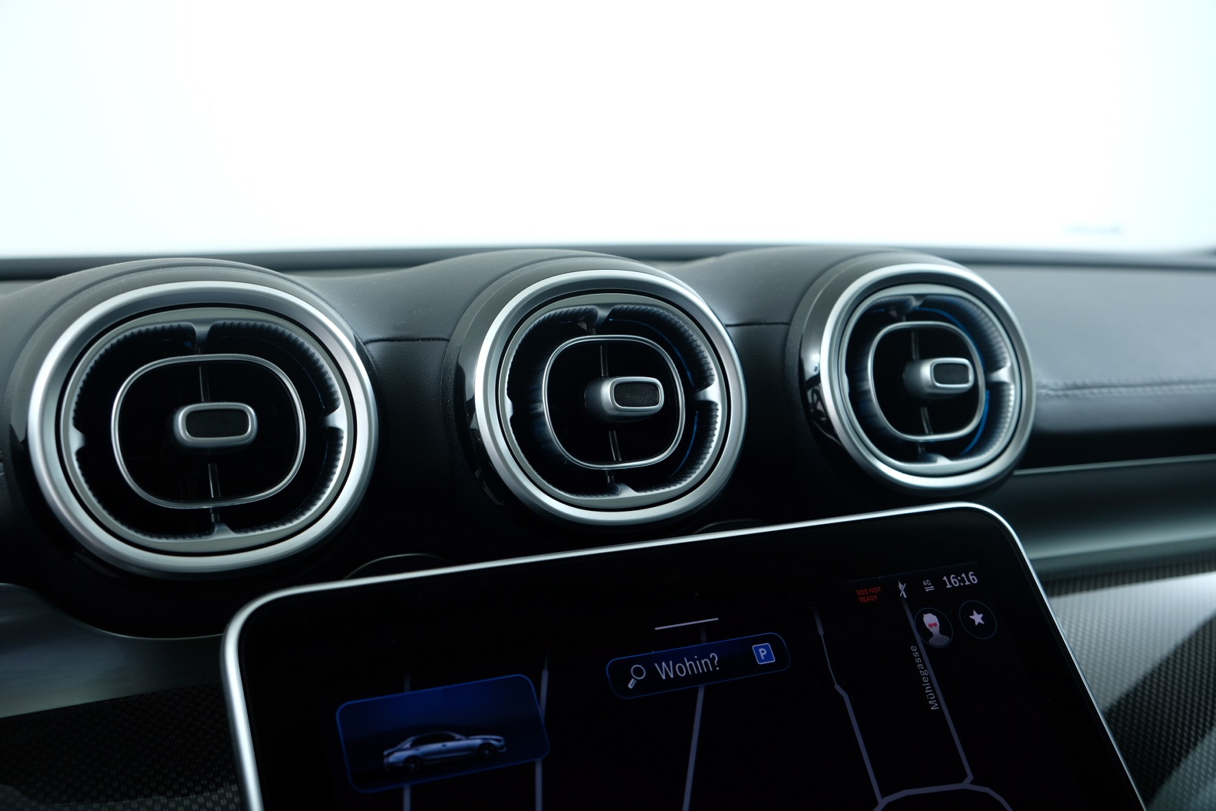 MERCEDES-BENZ C 220 d 4 Matic-image-25